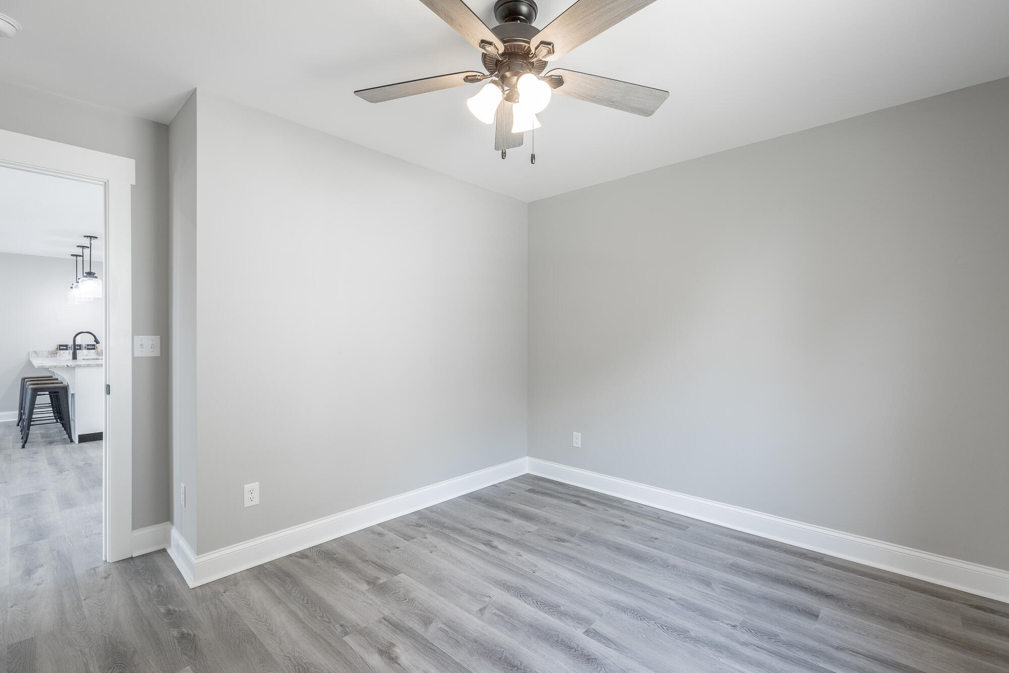 653 Bradley Avenue, LaFayette