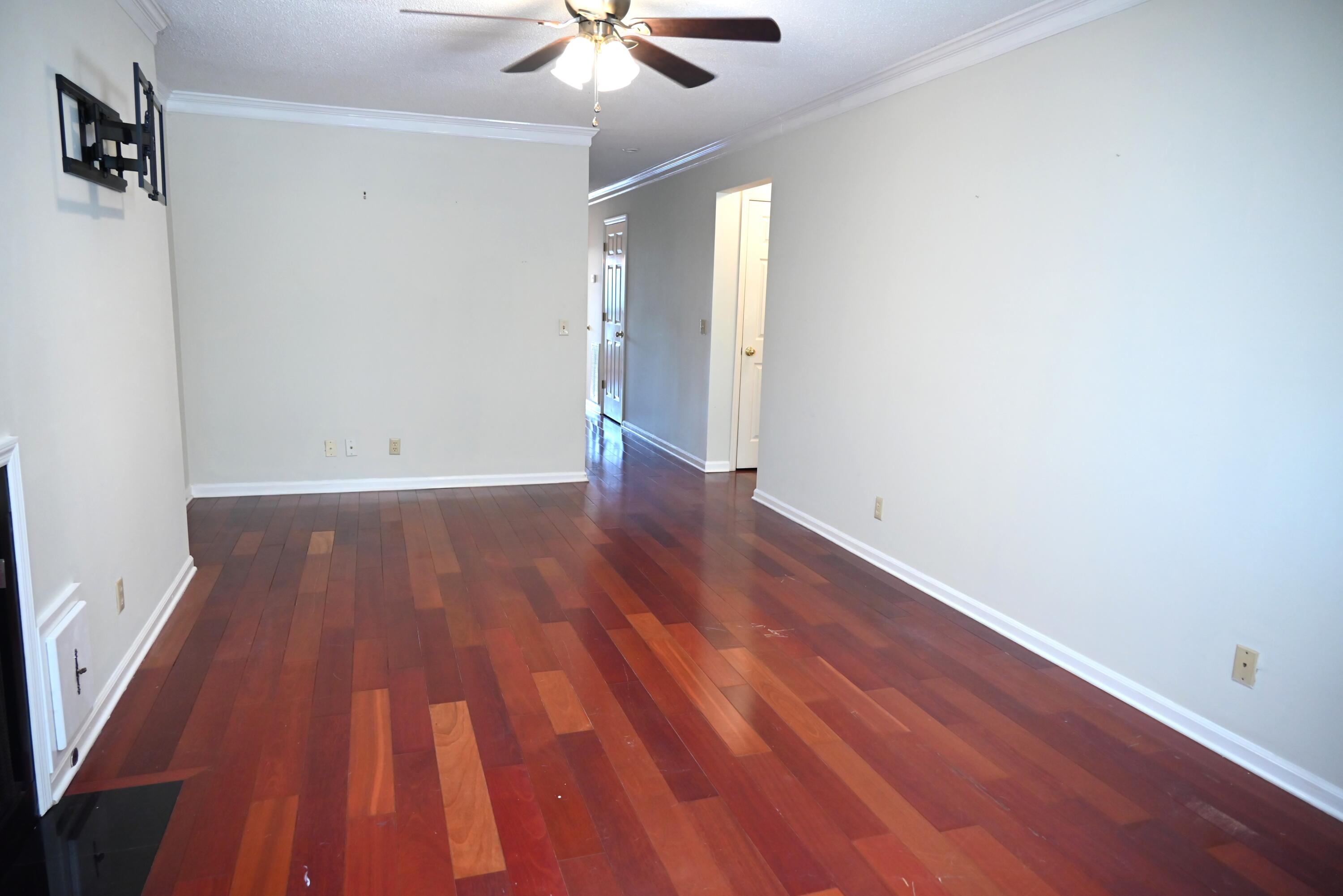 406 S Thornton Avenue, Apt 4