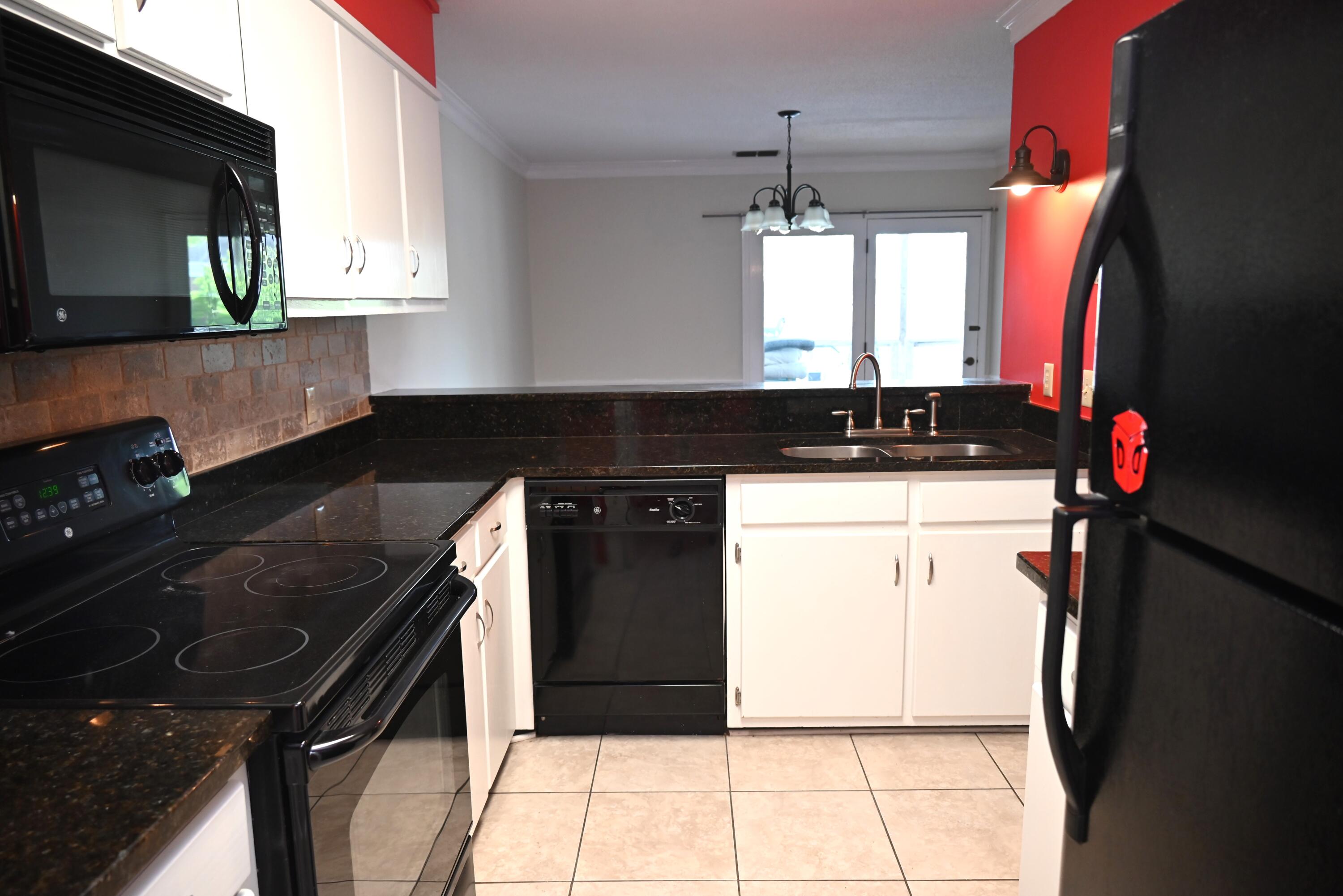 406 S Thornton Avenue, Apt 4