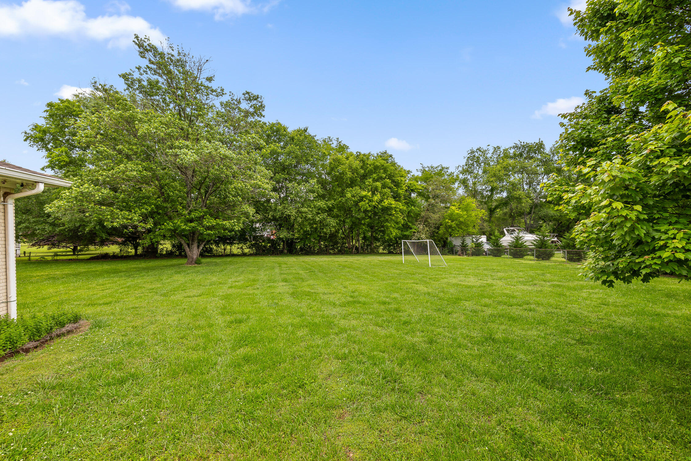 2026 Hickory Valley Road
