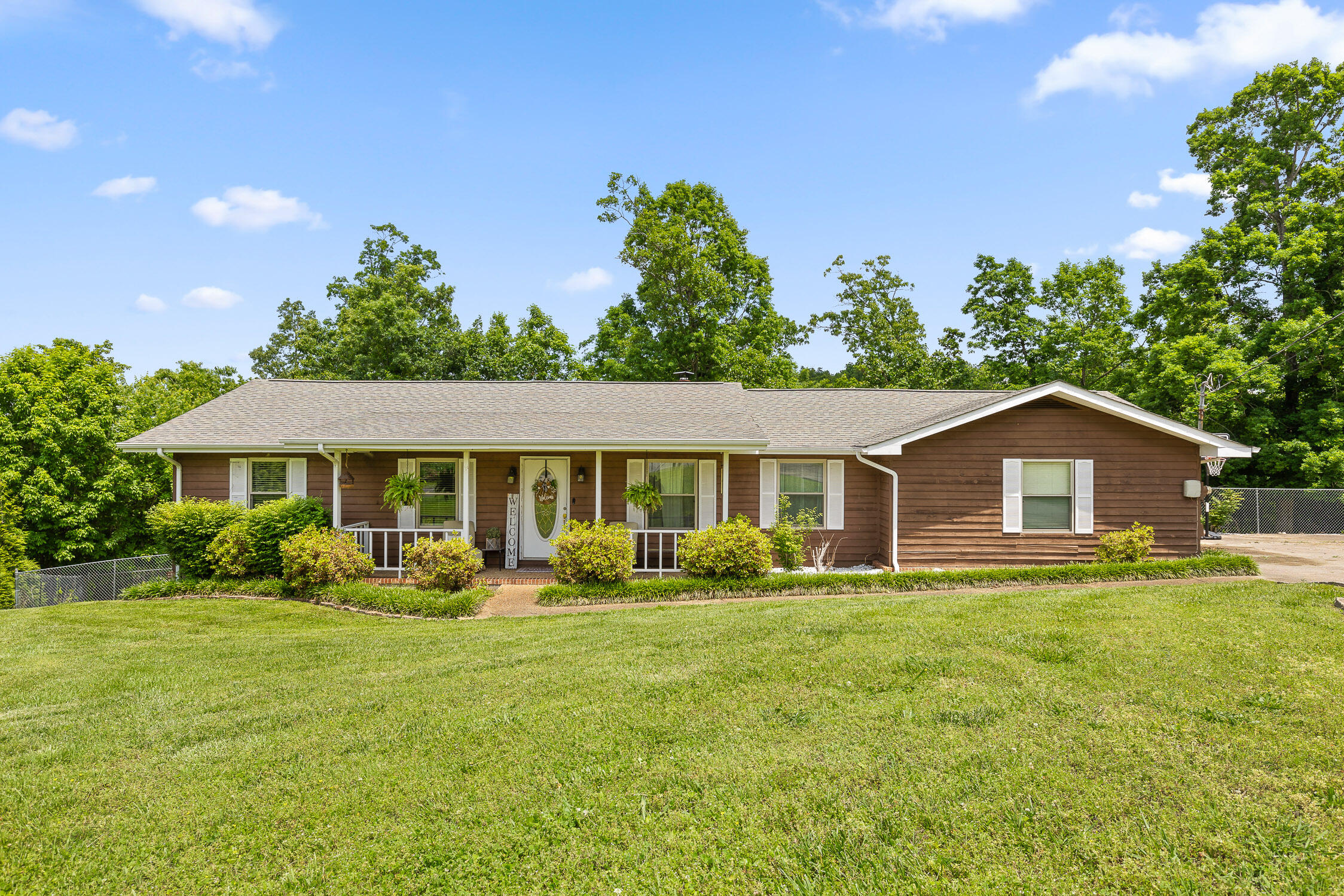 7001 Windcrest Lane