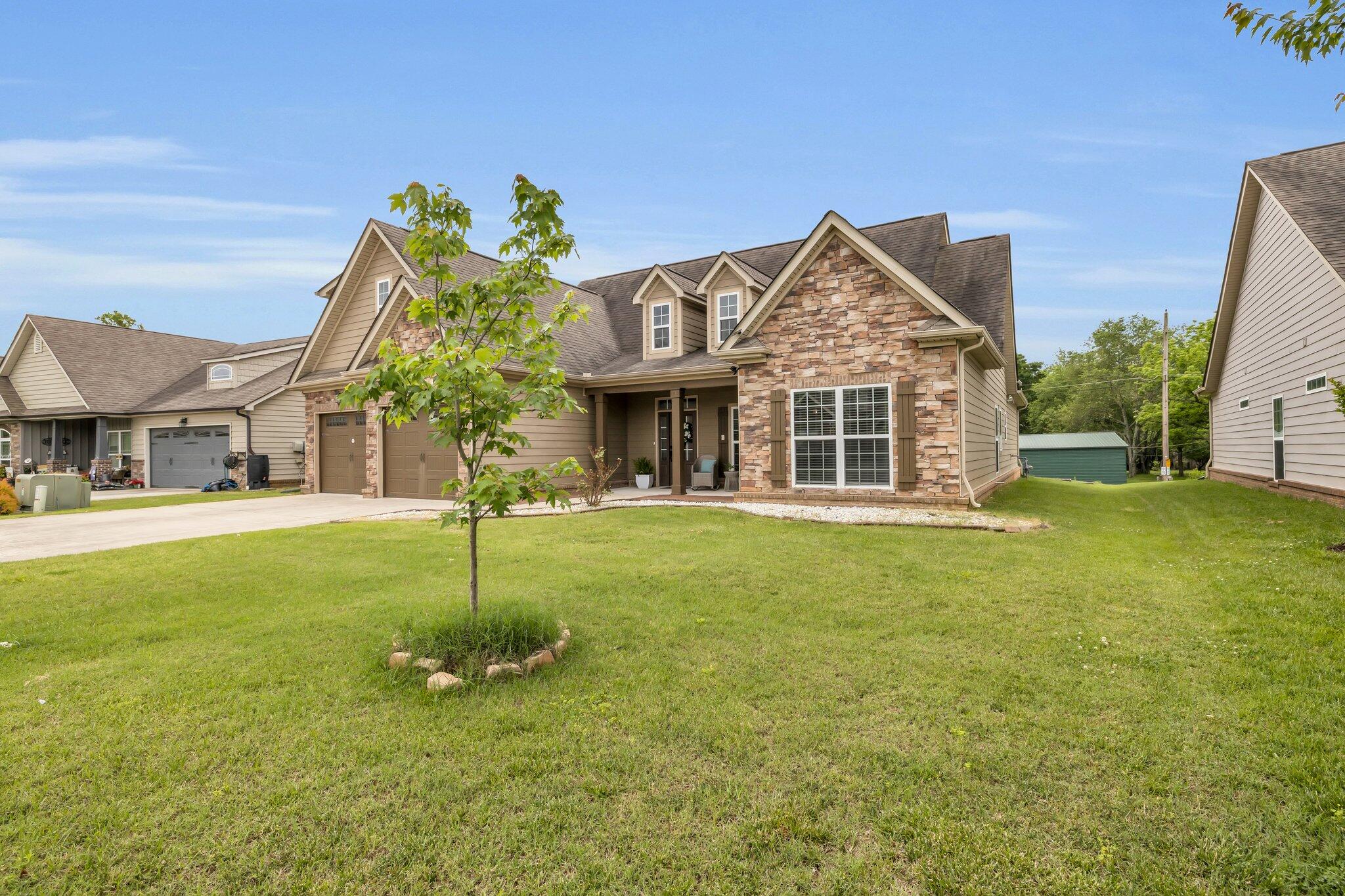 5340 Mandarin Circle