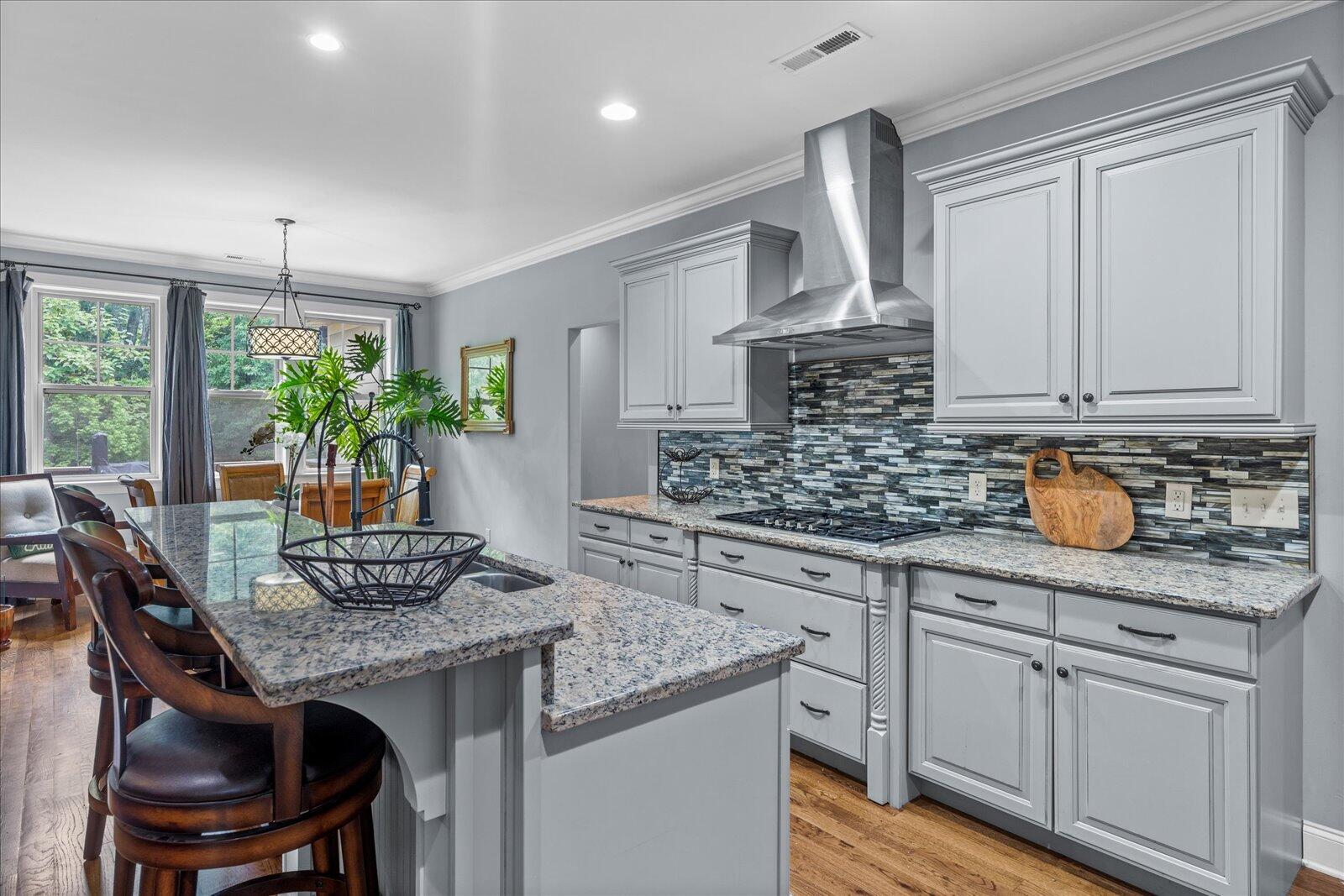 7325 Sweet Magnolia Lane