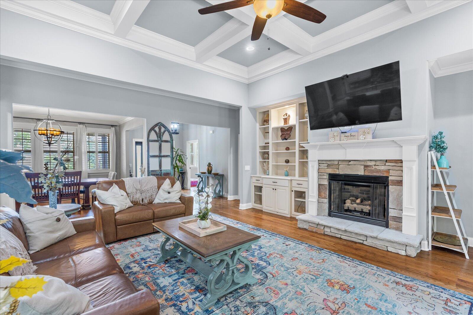 7325 Sweet Magnolia Lane