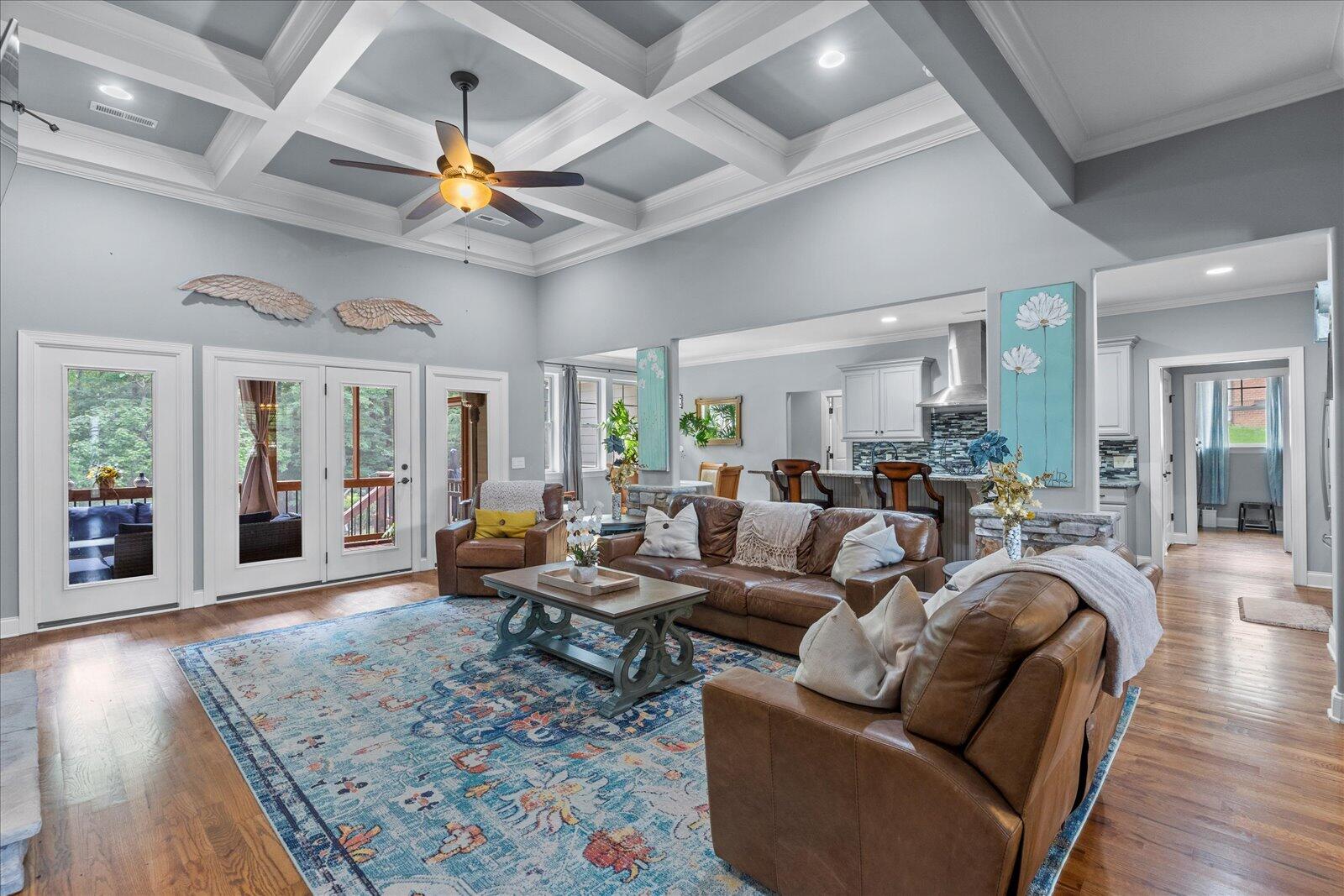 7325 Sweet Magnolia Lane