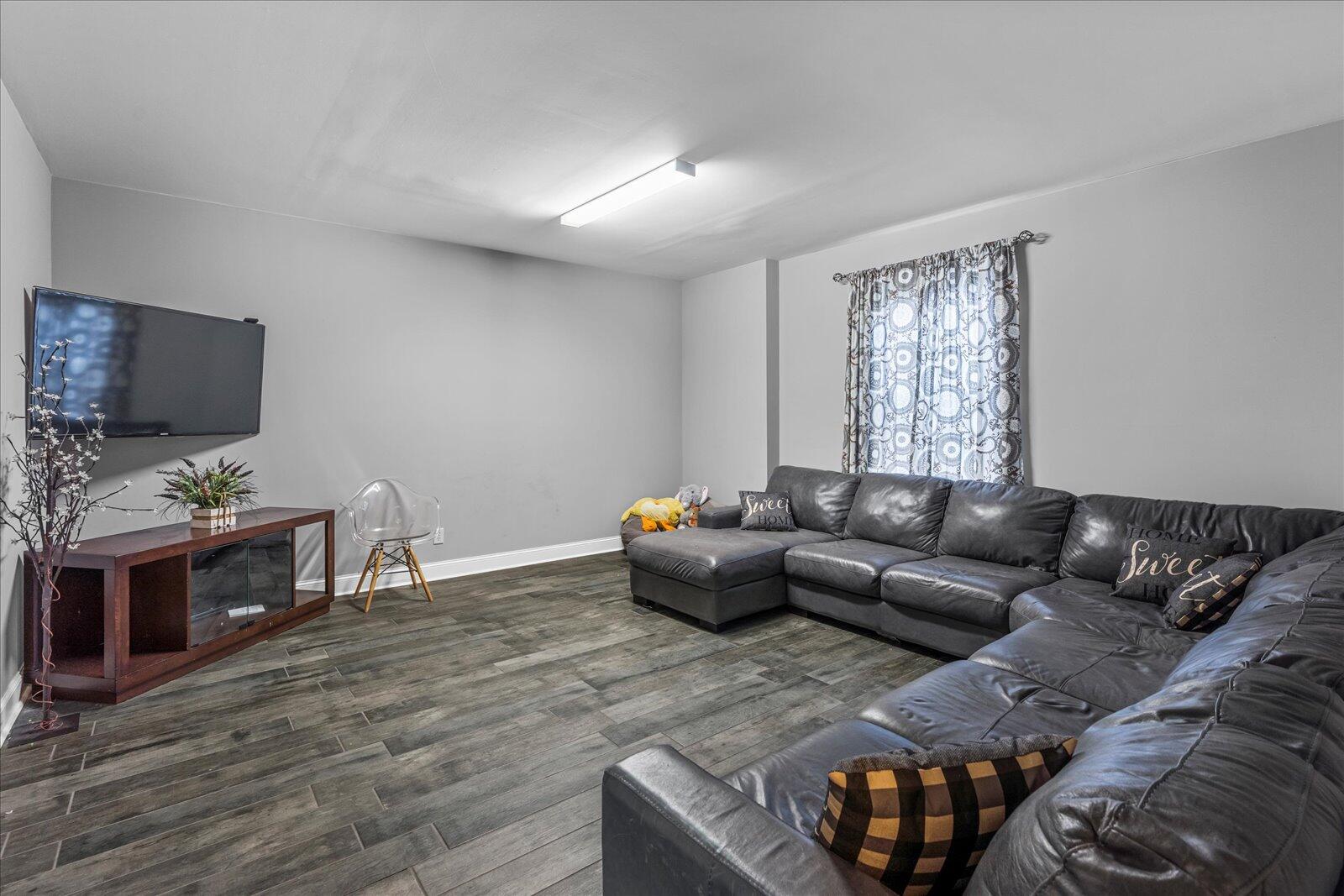 7325 Sweet Magnolia Lane