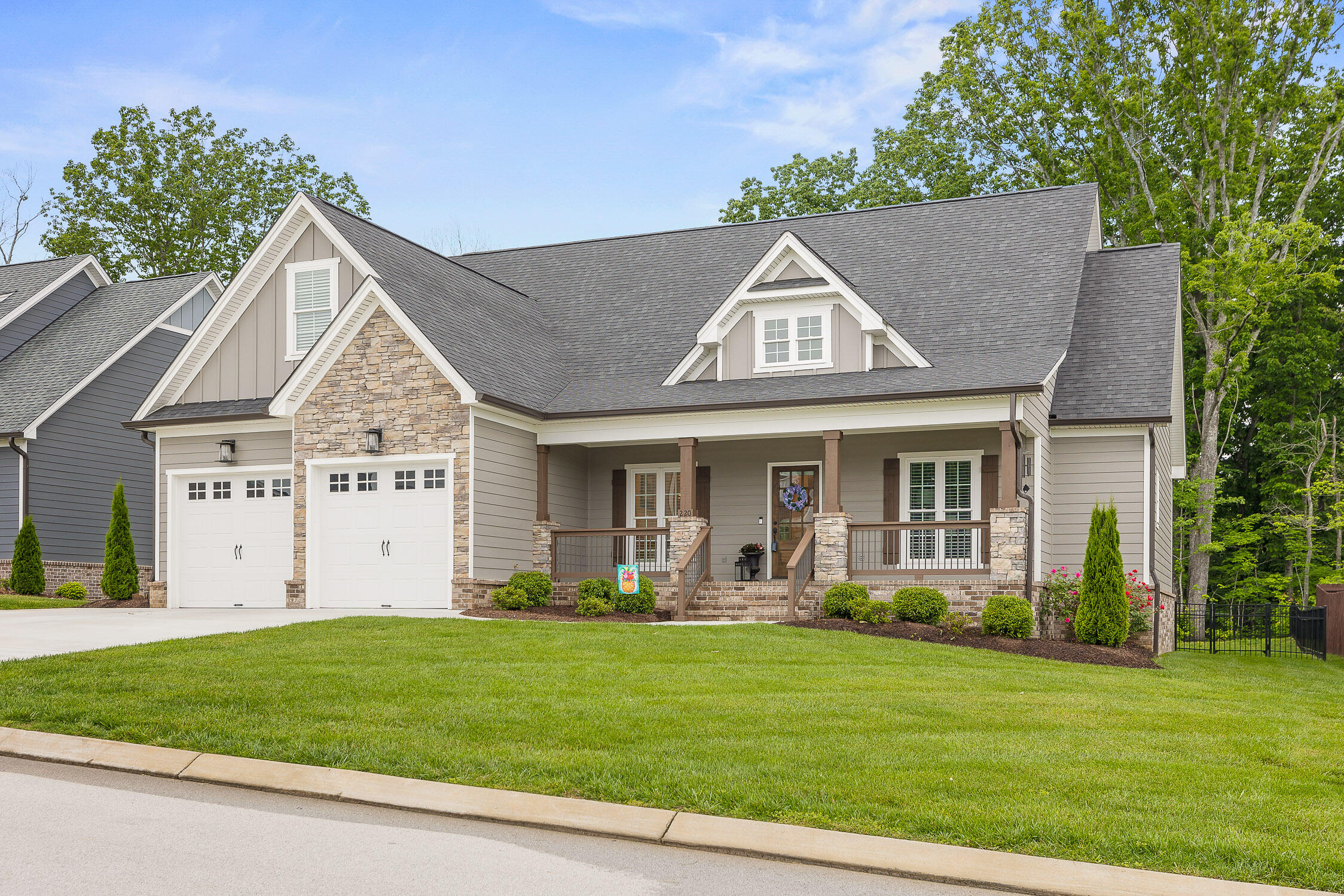 220 Goose Creek Circle