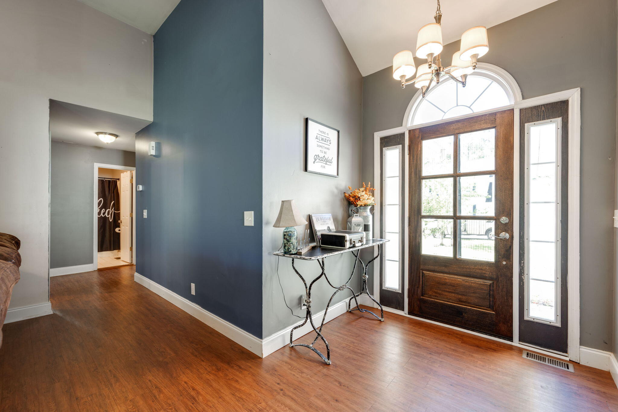 1806 Glenbrook Place