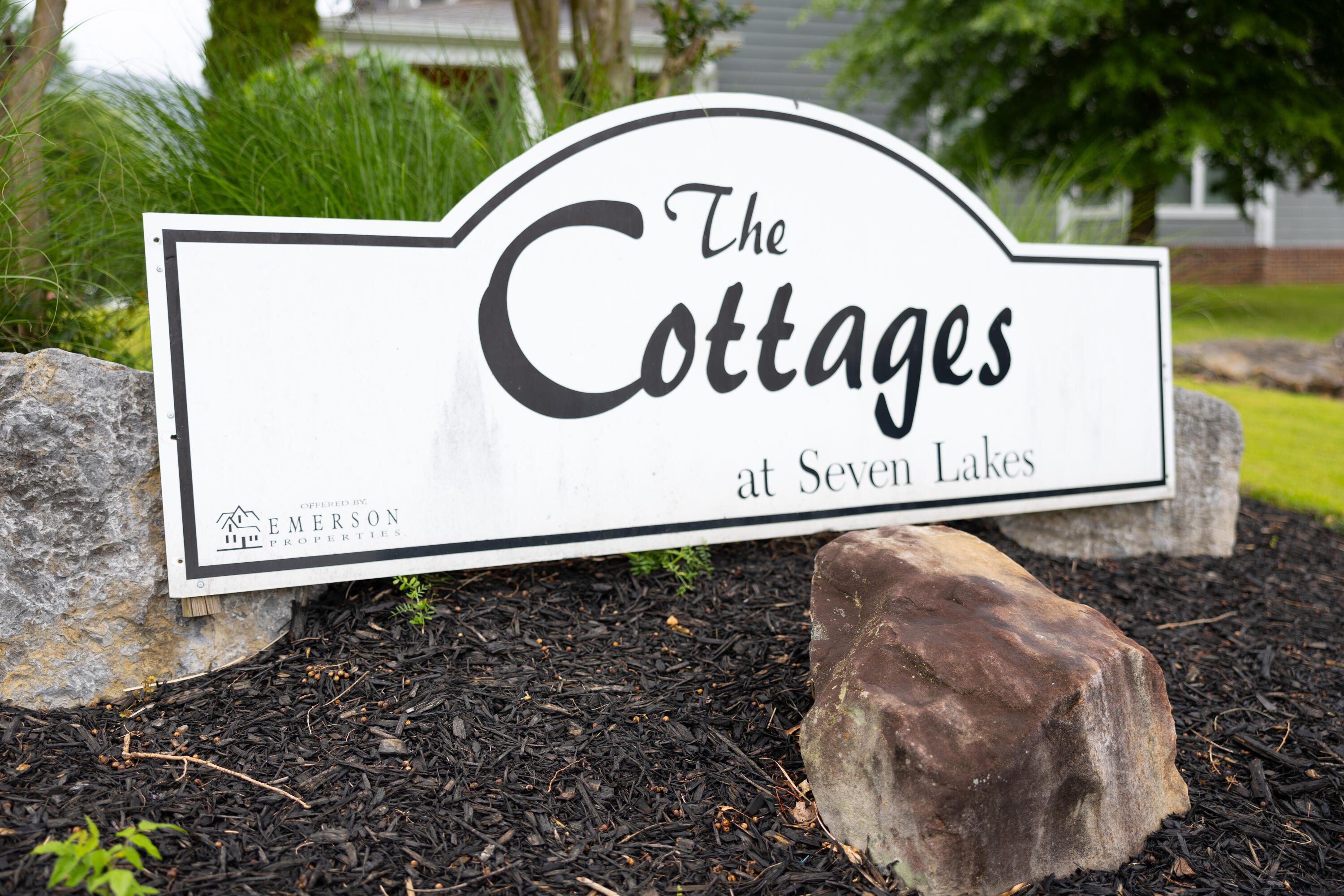 8217 Robertsview Drive