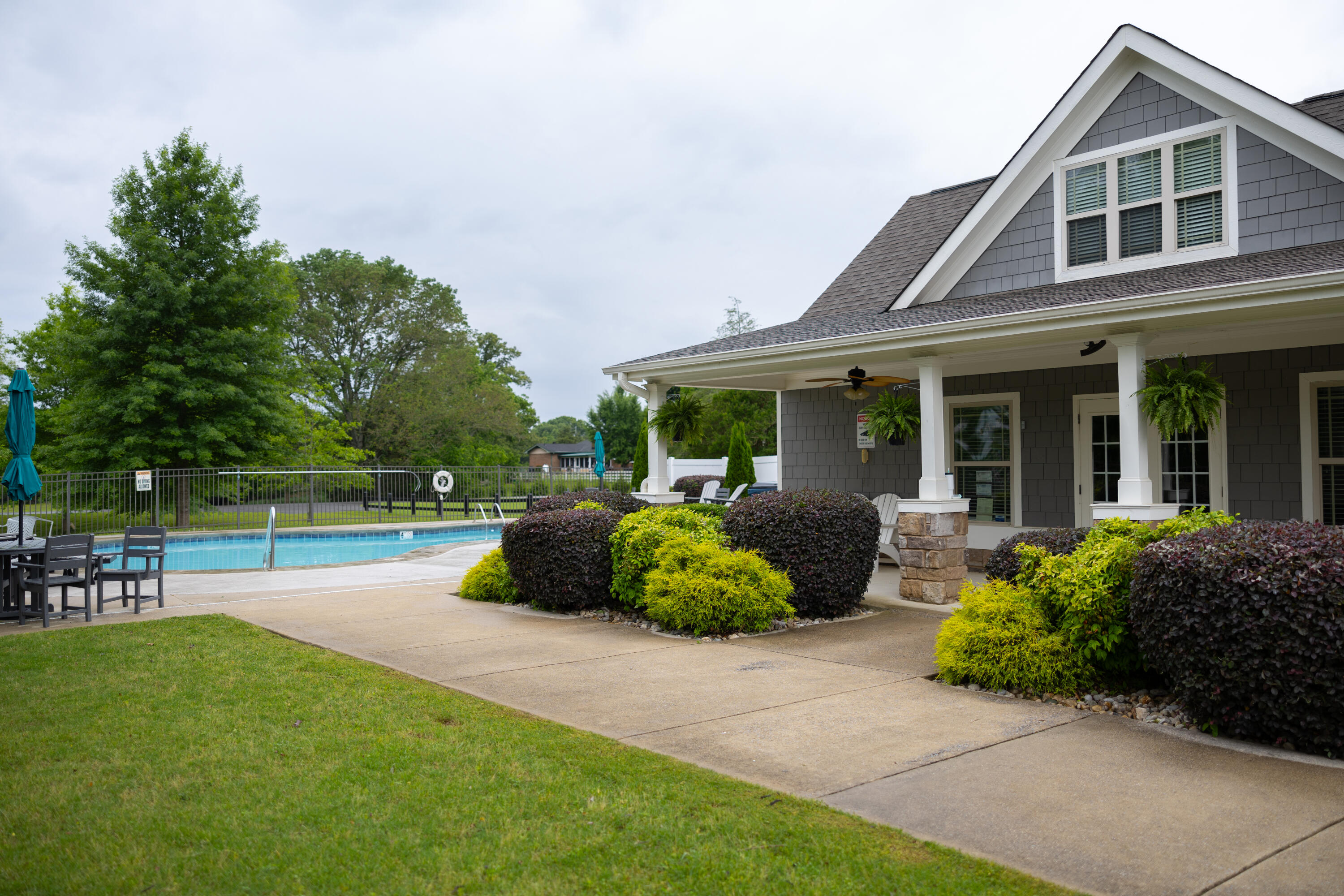 8217 Robertsview Drive