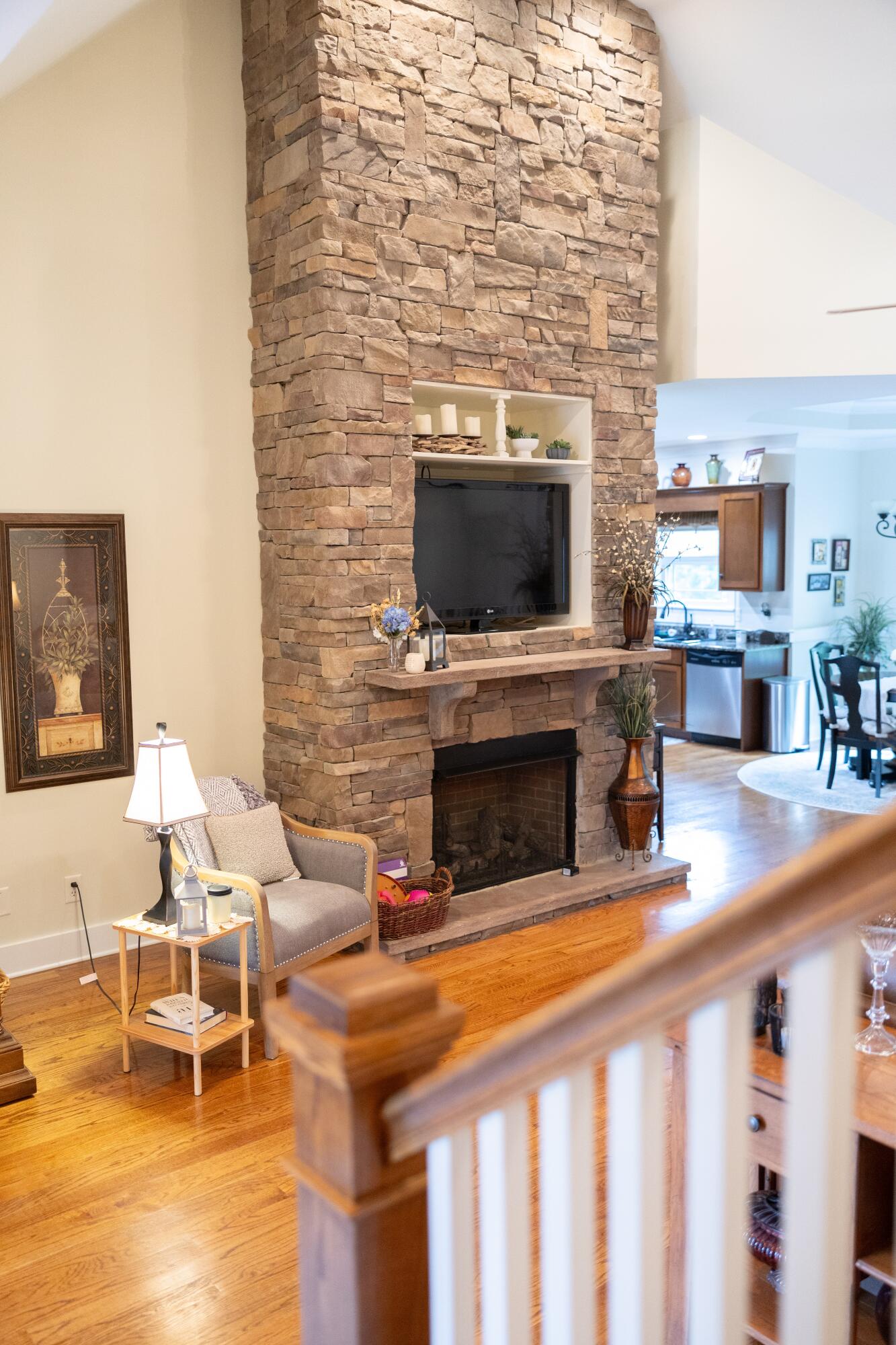 8217 Robertsview Drive