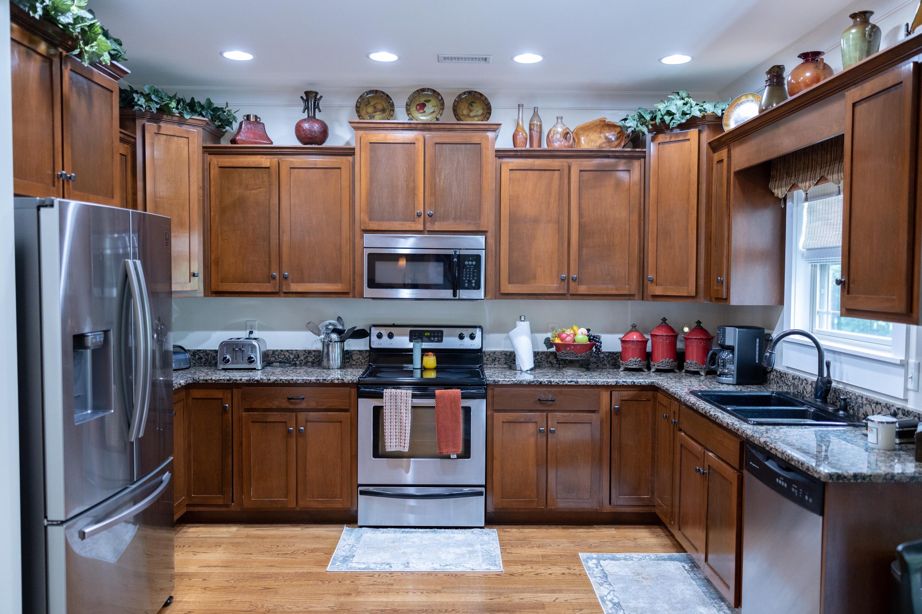 8217 Robertsview Drive