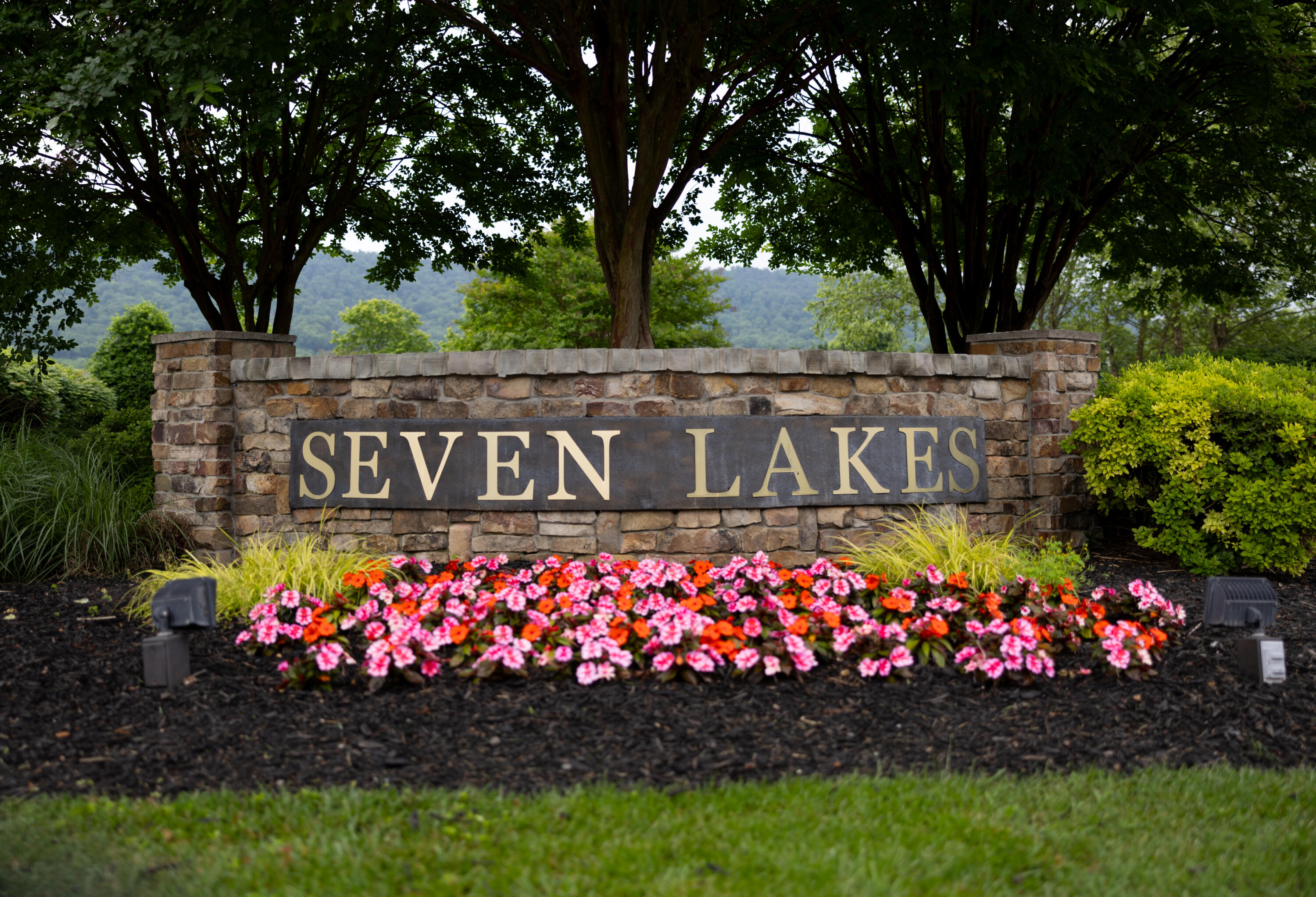 8217 Robertsview Drive