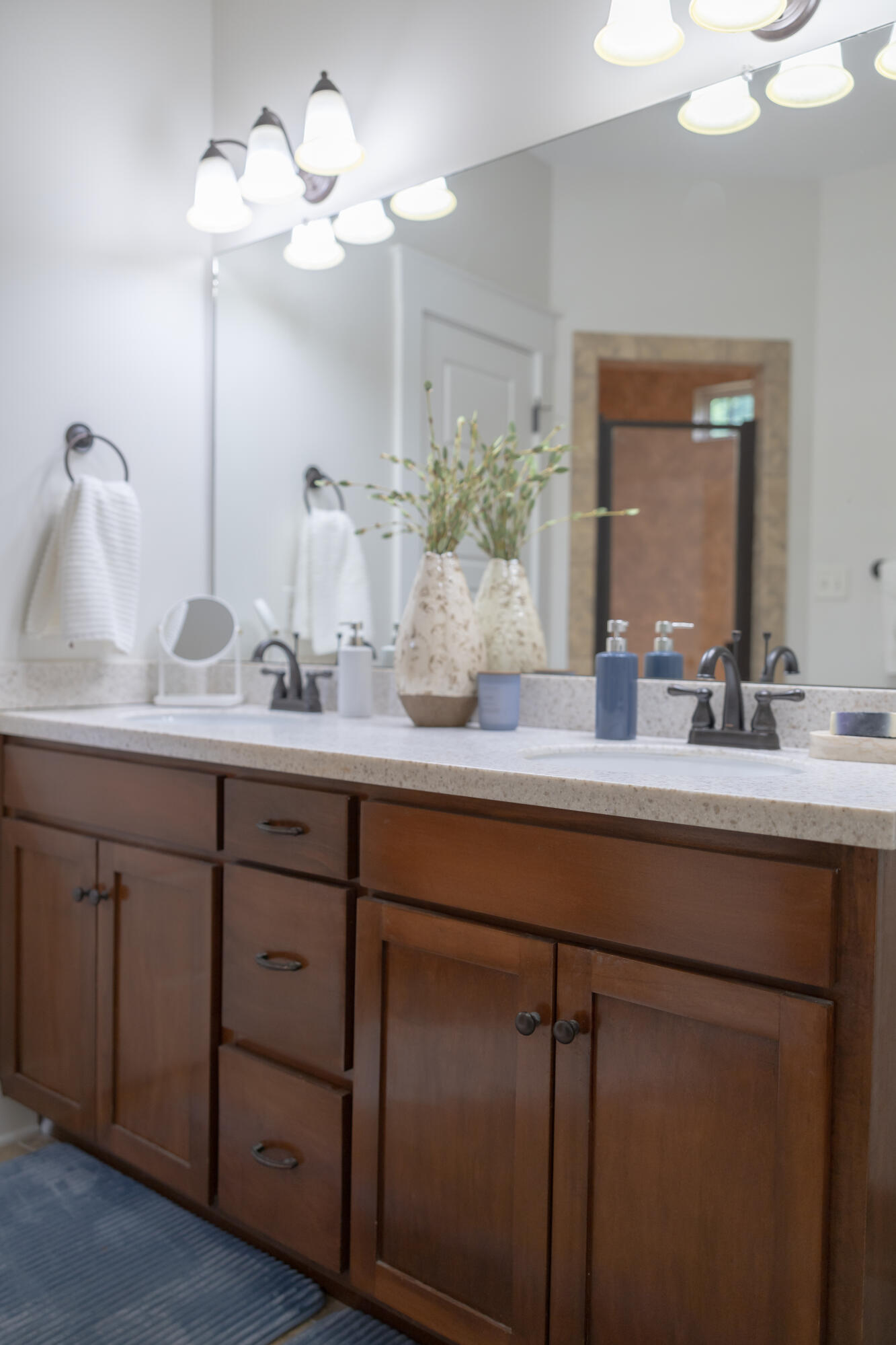 8217 Robertsview Drive