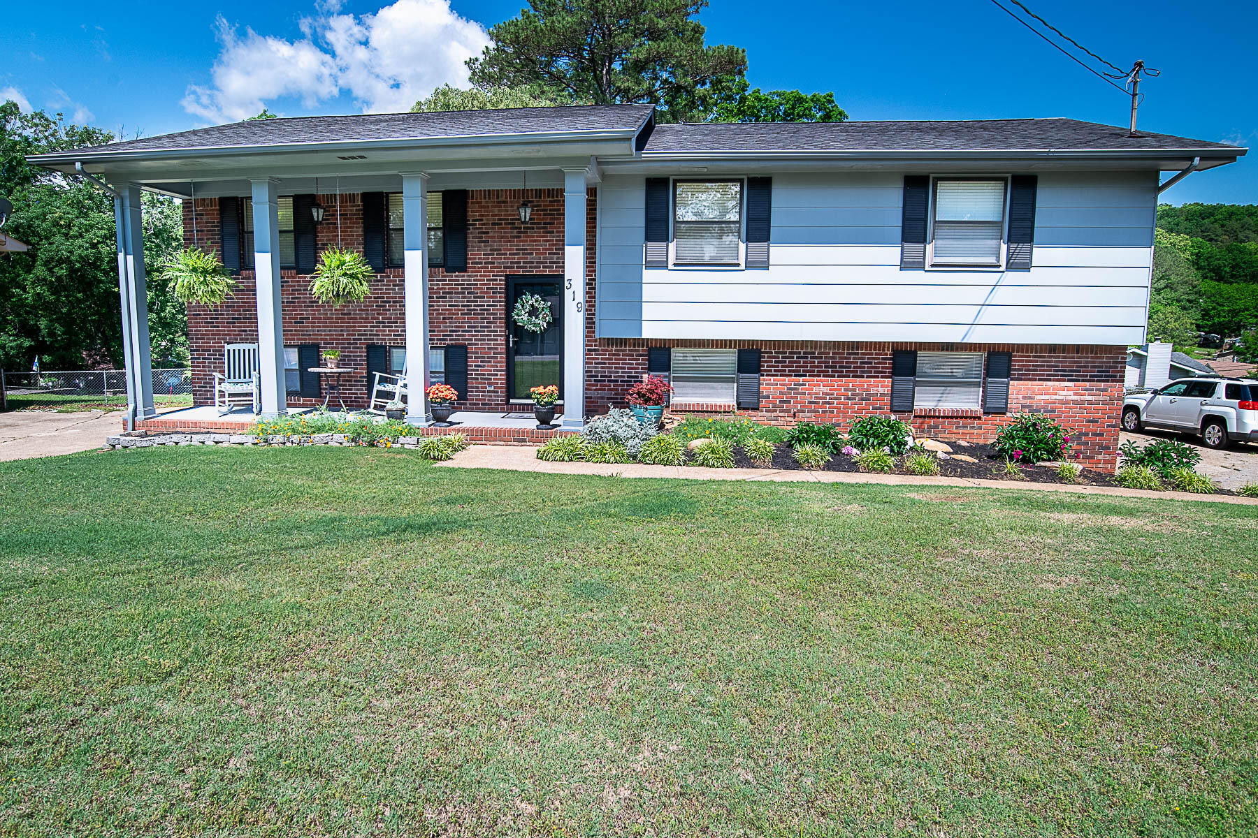 319 Morris Drive