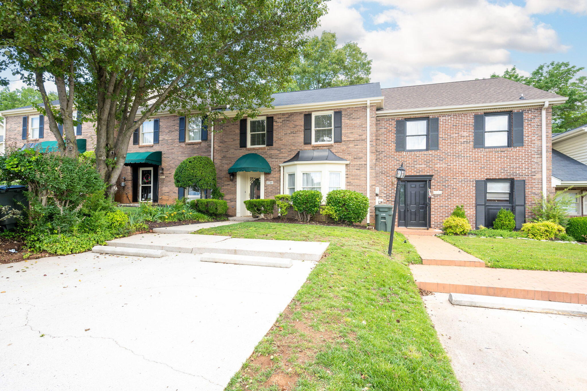 6738 Hickory Manor Circle