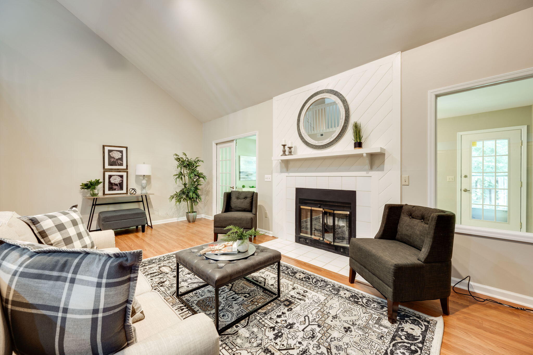 6738 Hickory Manor Circle