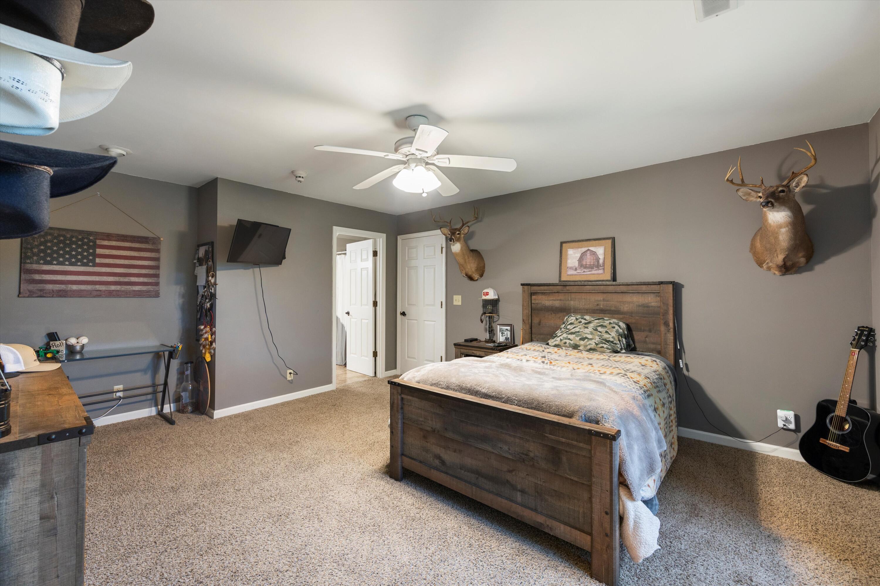 7701 Elizabeth Way Drive