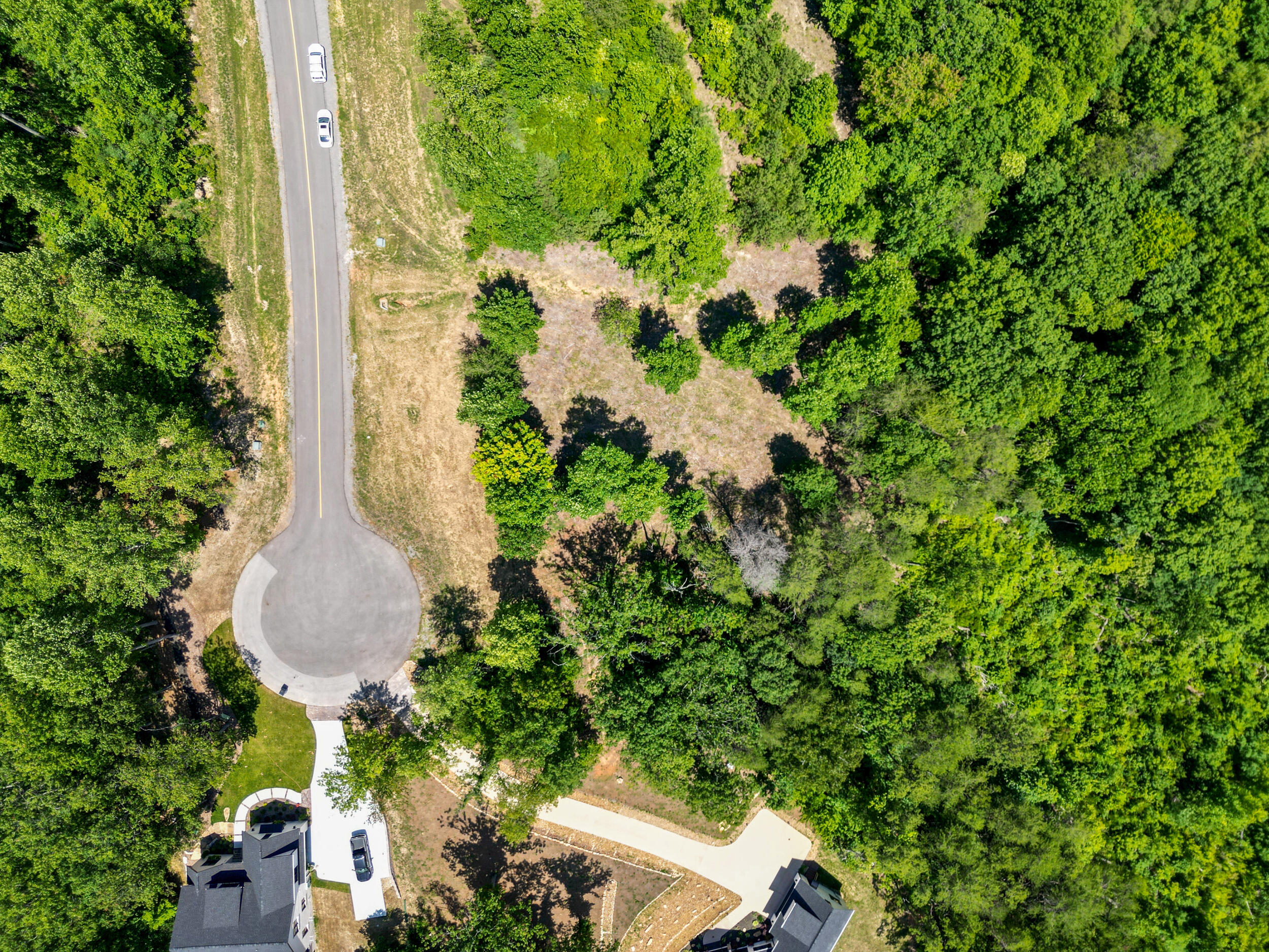 1395 Cherokee Path