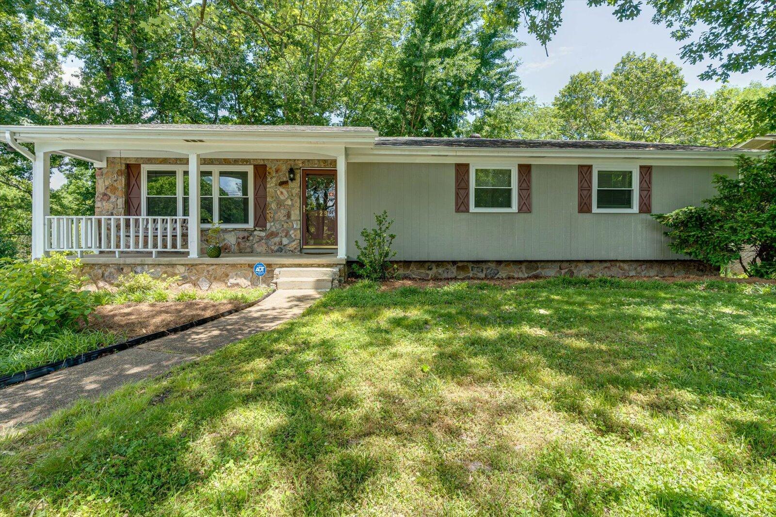 429 Kingsridge Drive