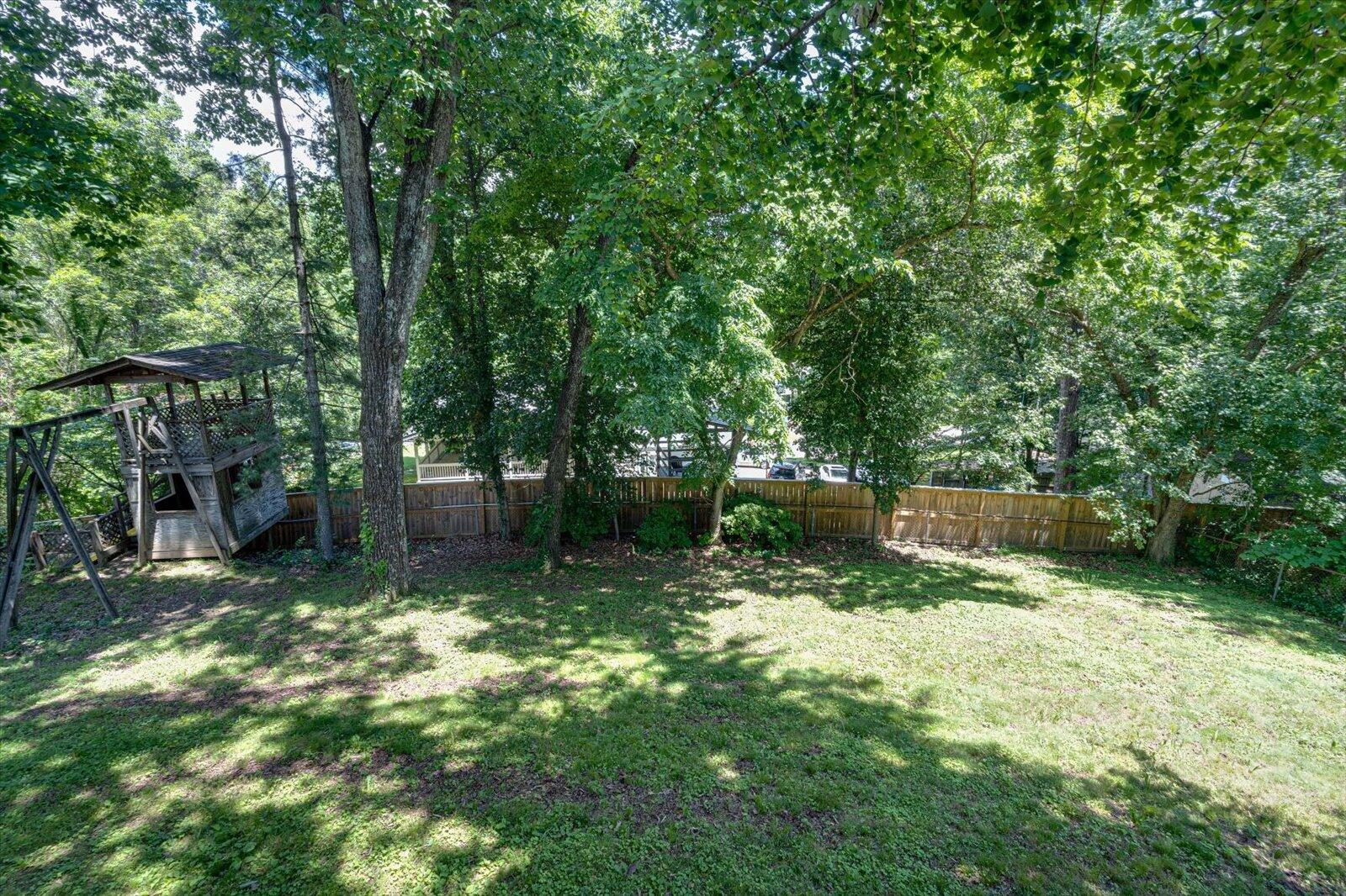429 Kingsridge Drive