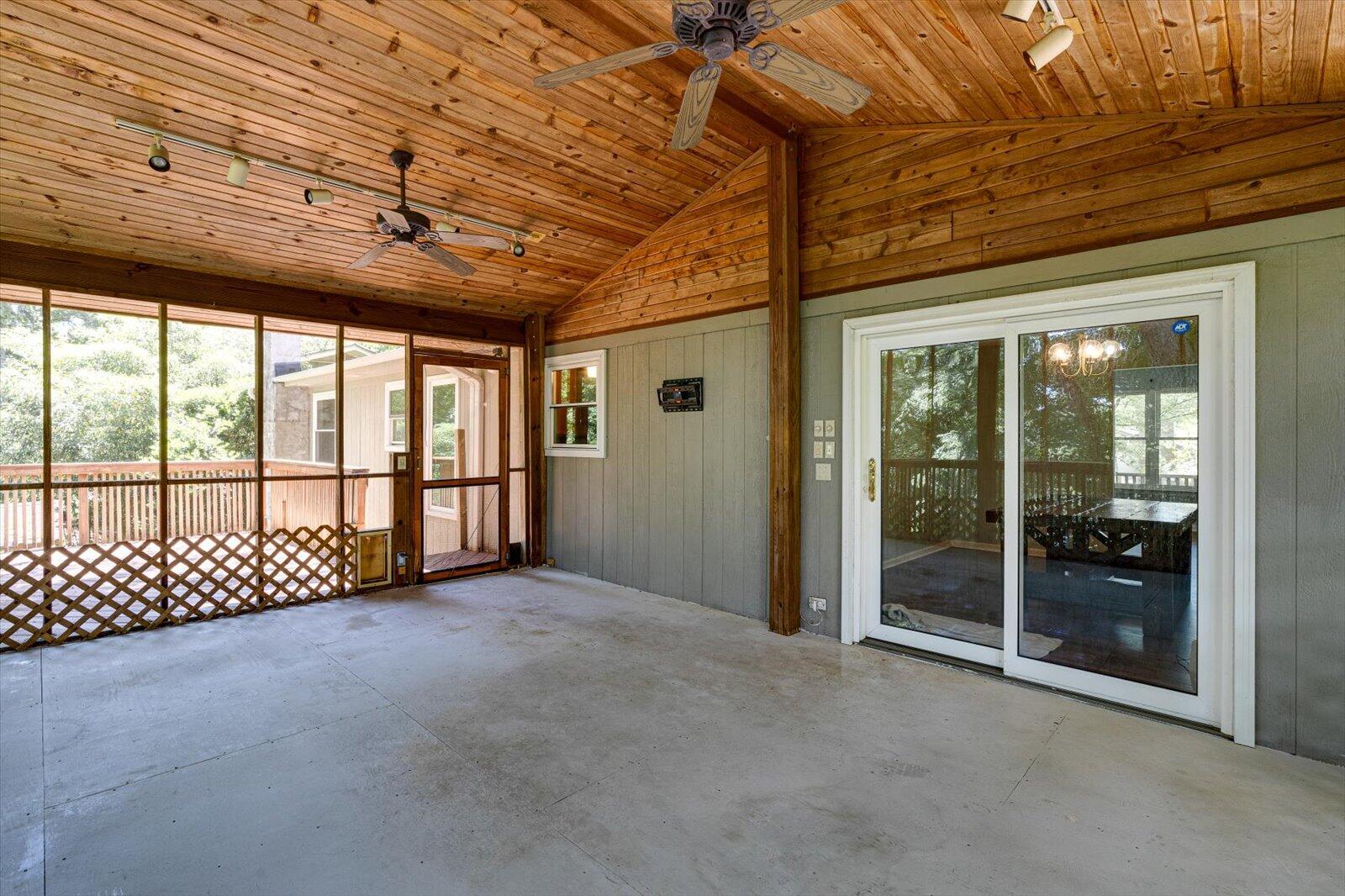 429 Kingsridge Drive