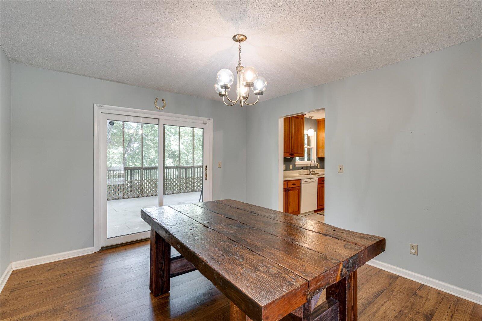 429 Kingsridge Drive