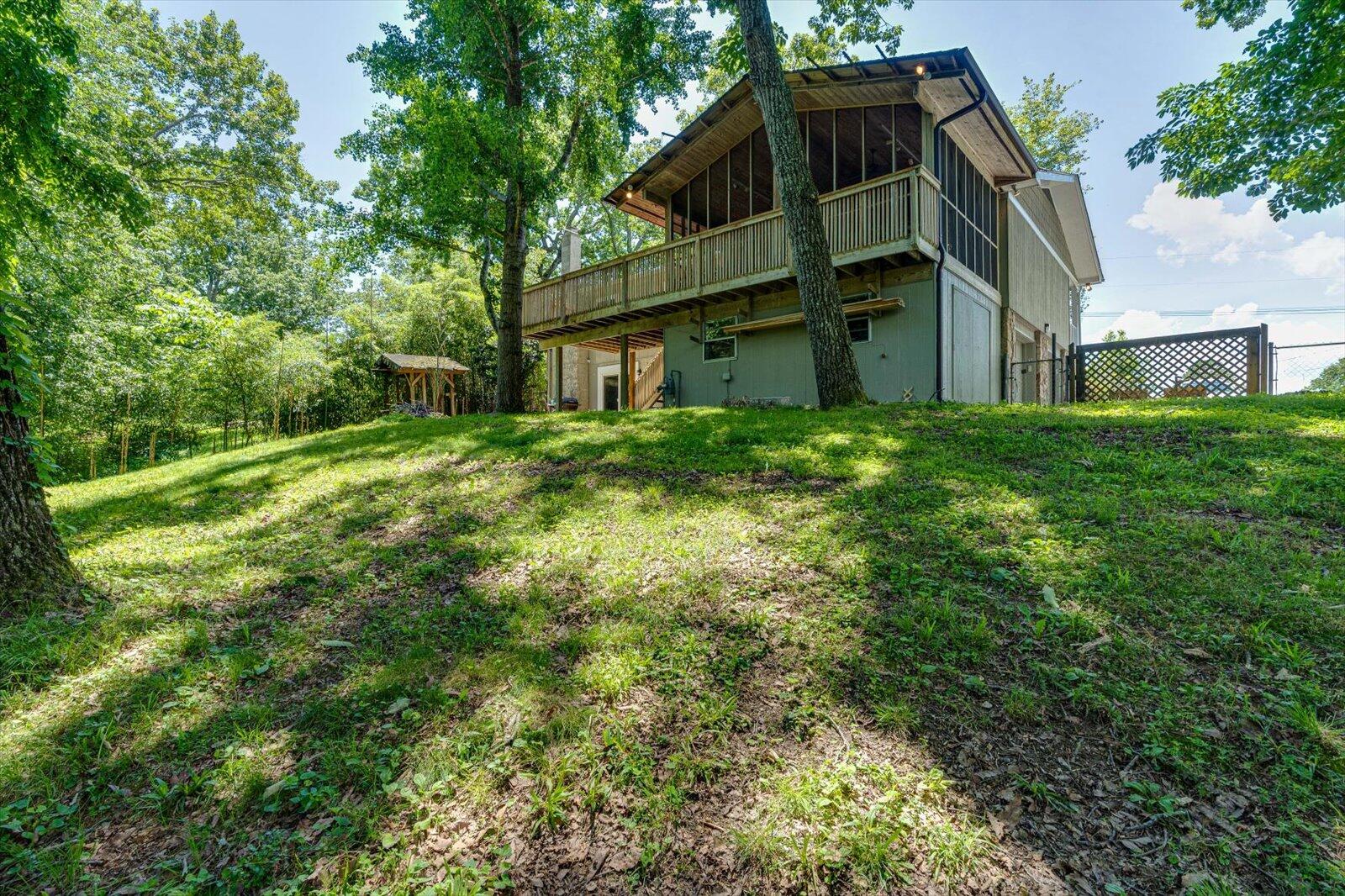 429 Kingsridge Drive