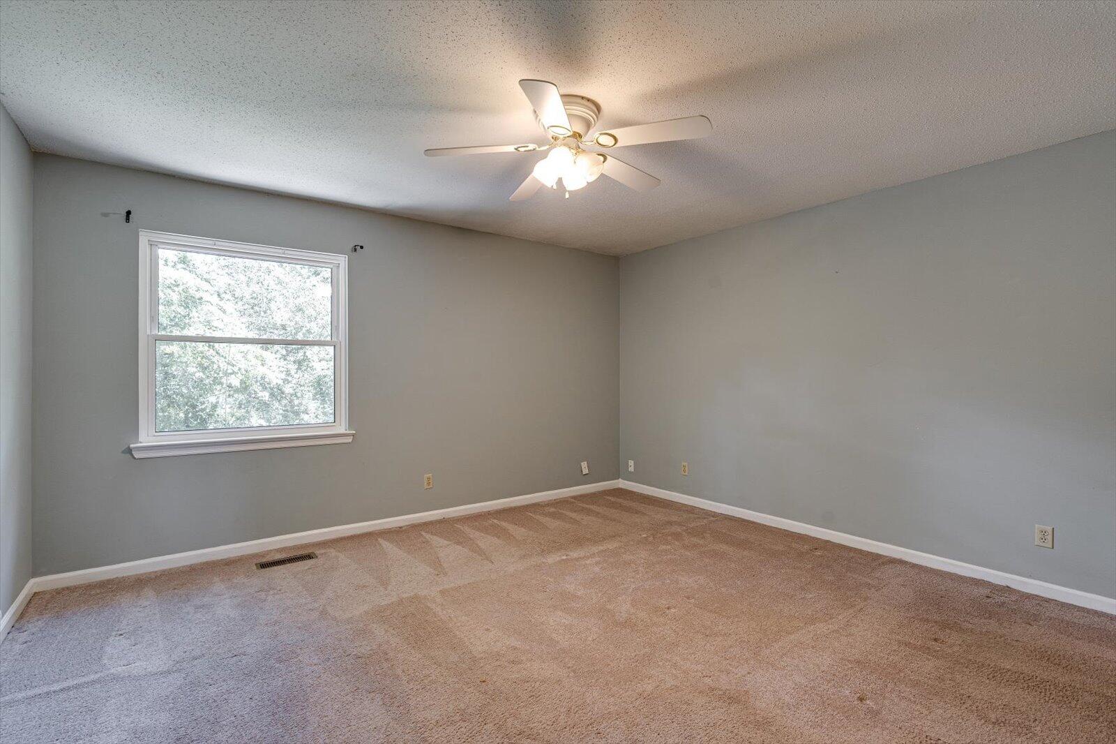 429 Kingsridge Drive
