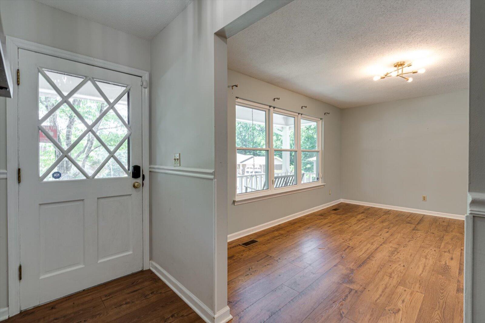 429 Kingsridge Drive