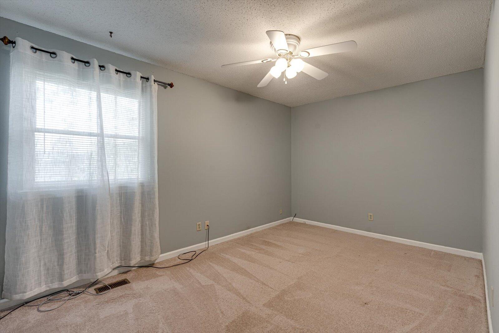 429 Kingsridge Drive