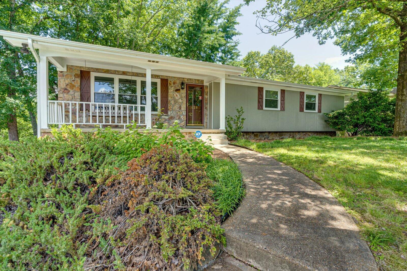 429 Kingsridge Drive