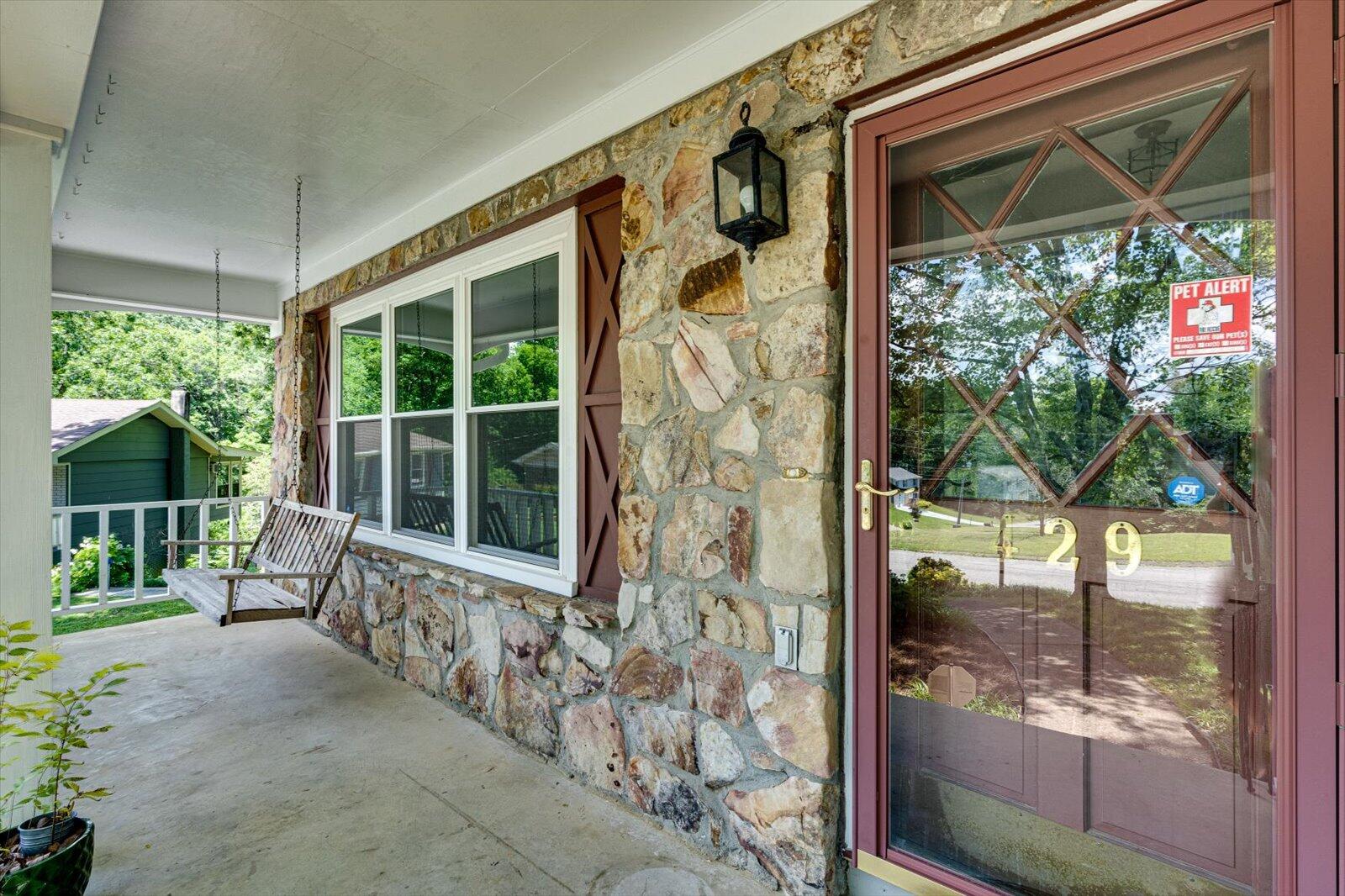 429 Kingsridge Drive