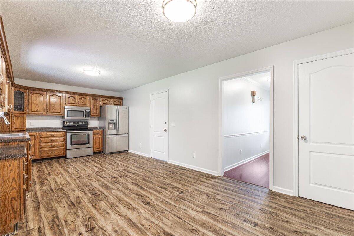 4508 Kings Lake Court