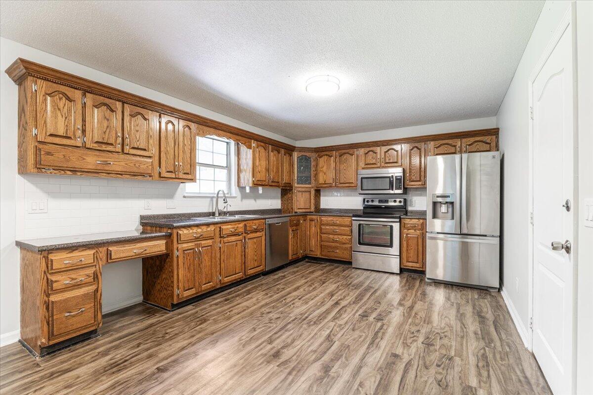 4508 Kings Lake Court