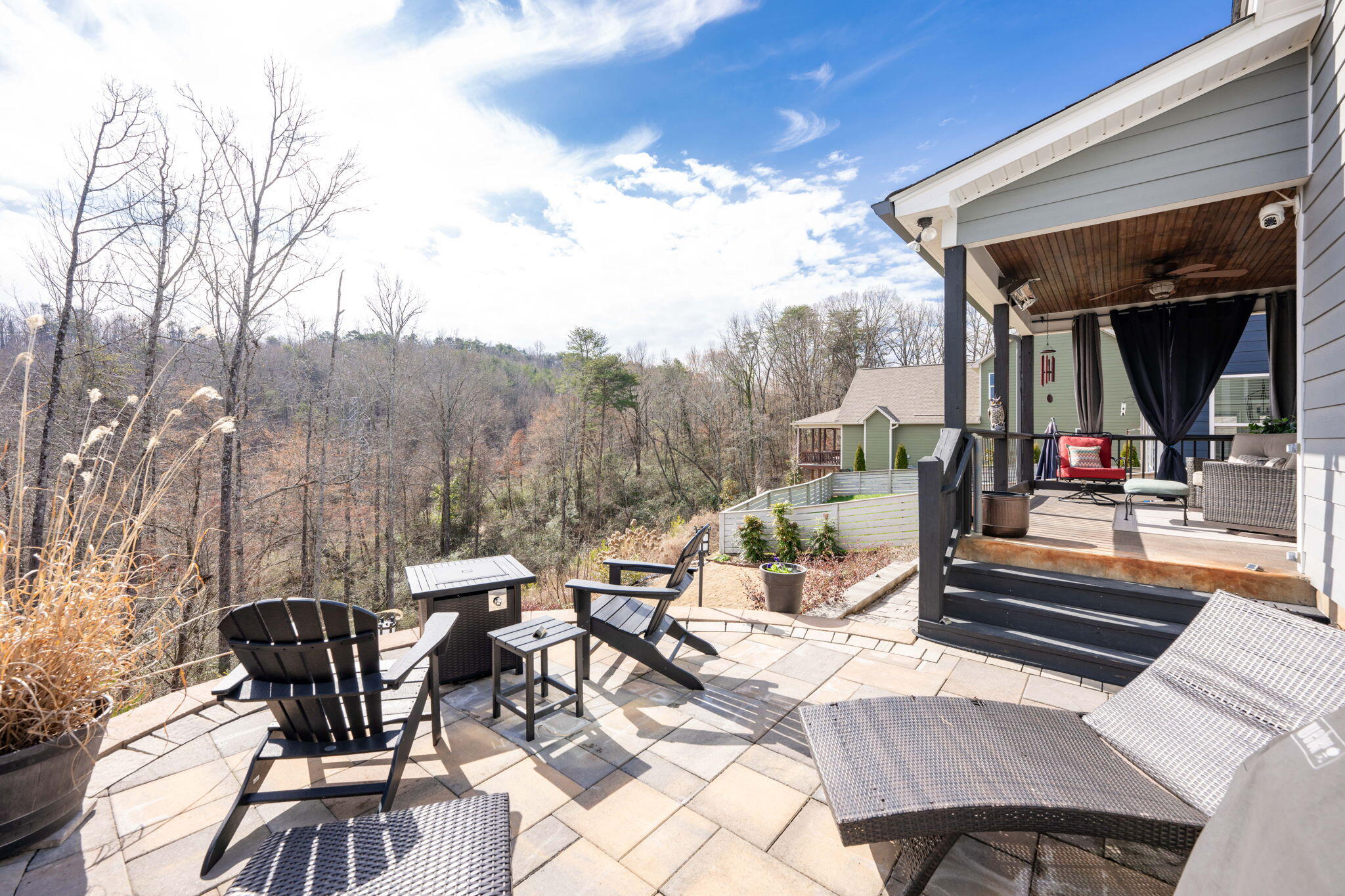 1726 Seven Pines Lane