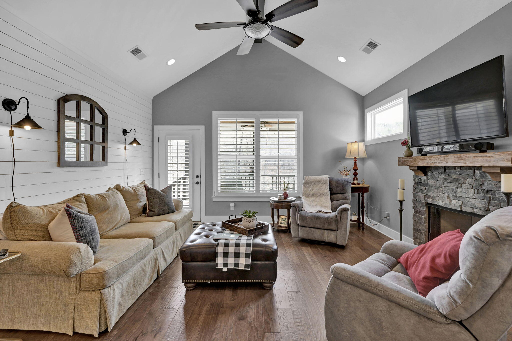 1726 Seven Pines Lane