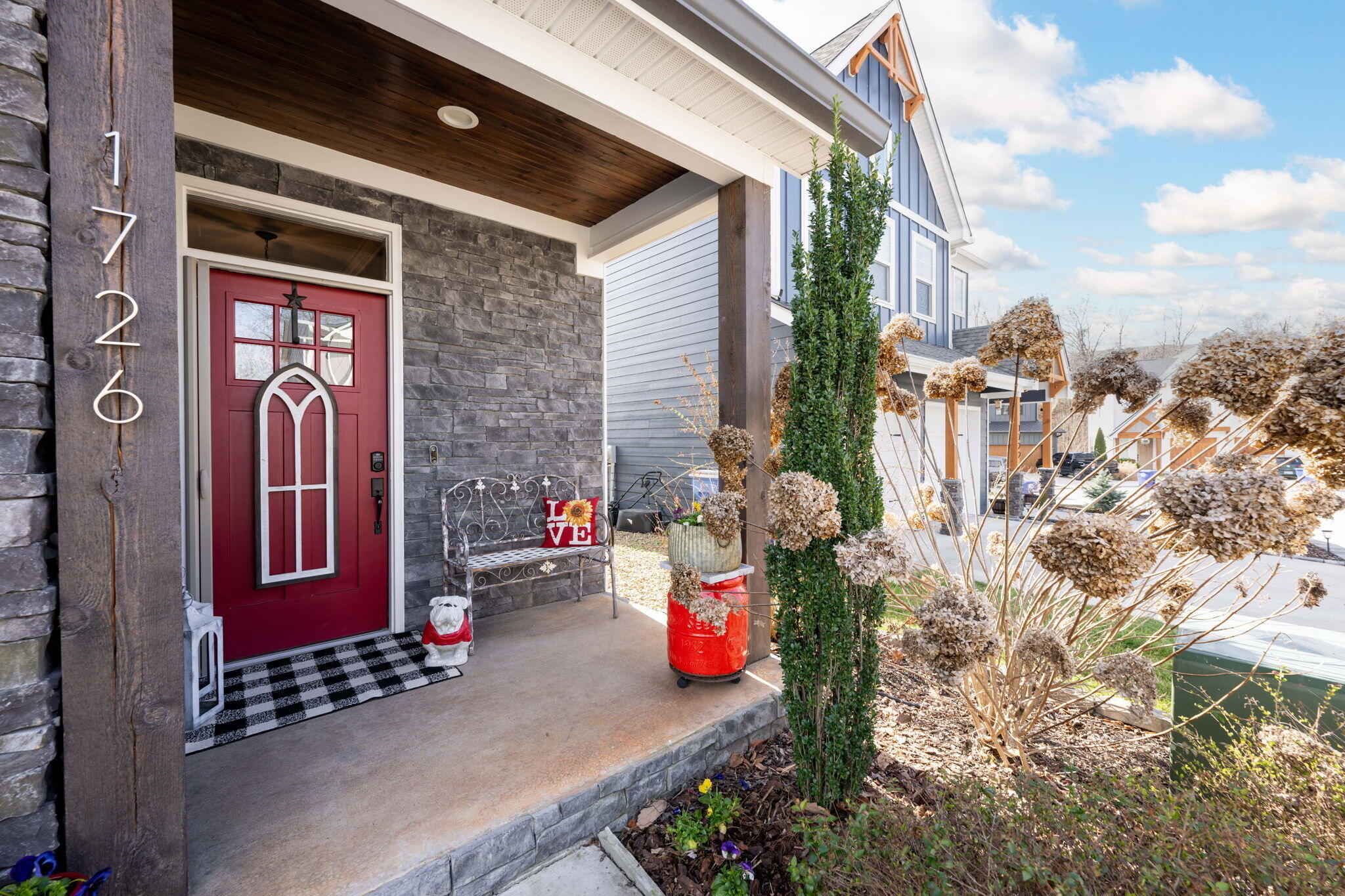 1726 Seven Pines Lane