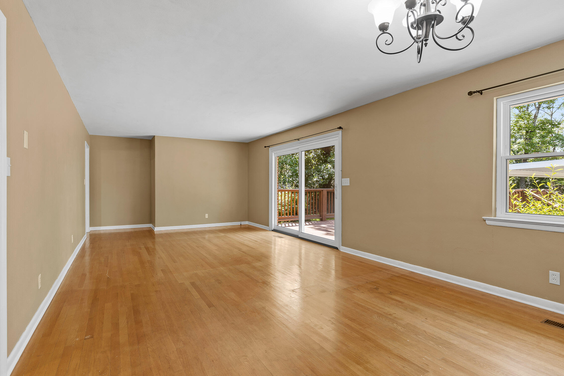 528 Randall Street