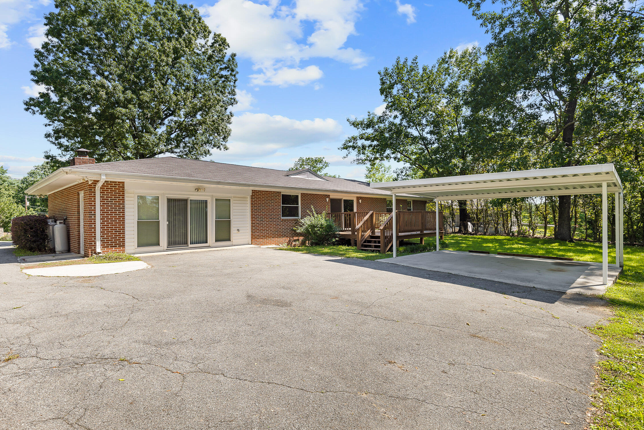 528 Randall Street