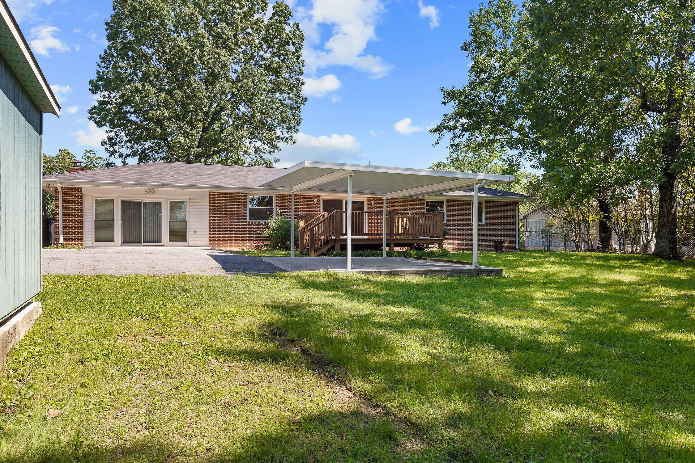 528 Randall Street