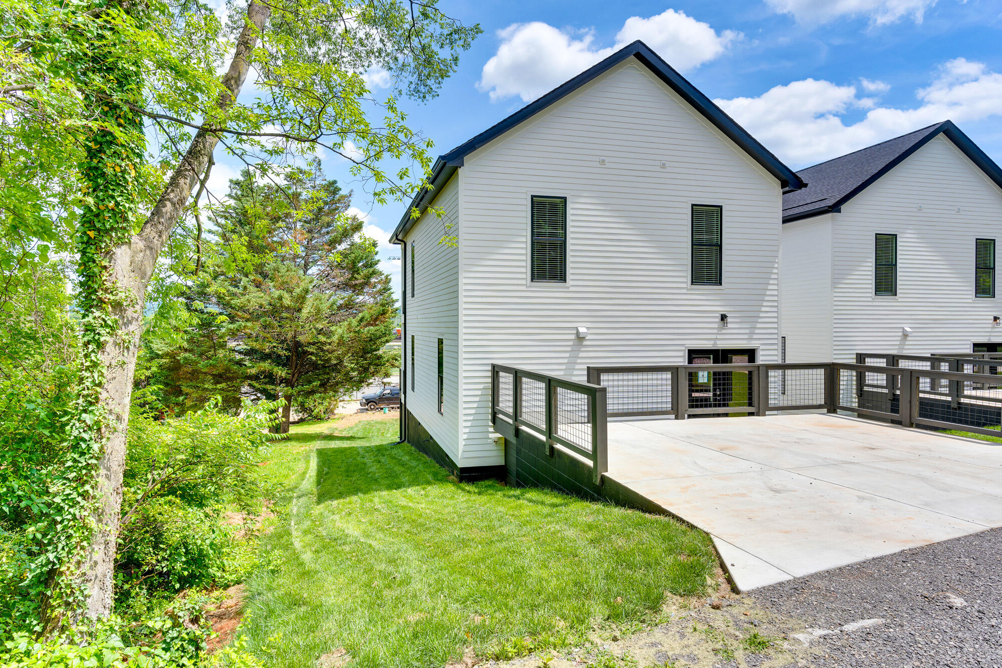 523a O Neal Street, A