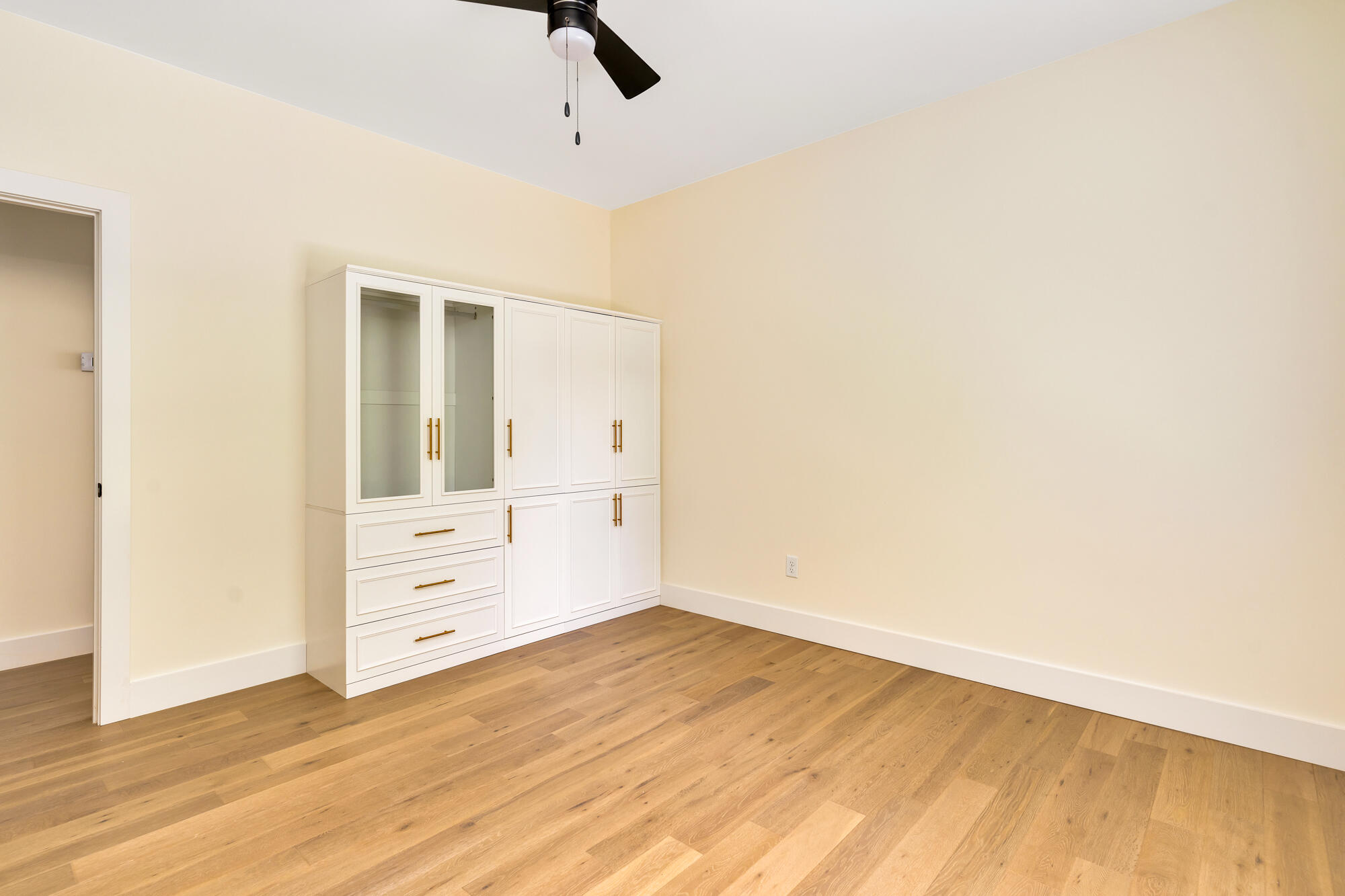 523a O Neal Street, A