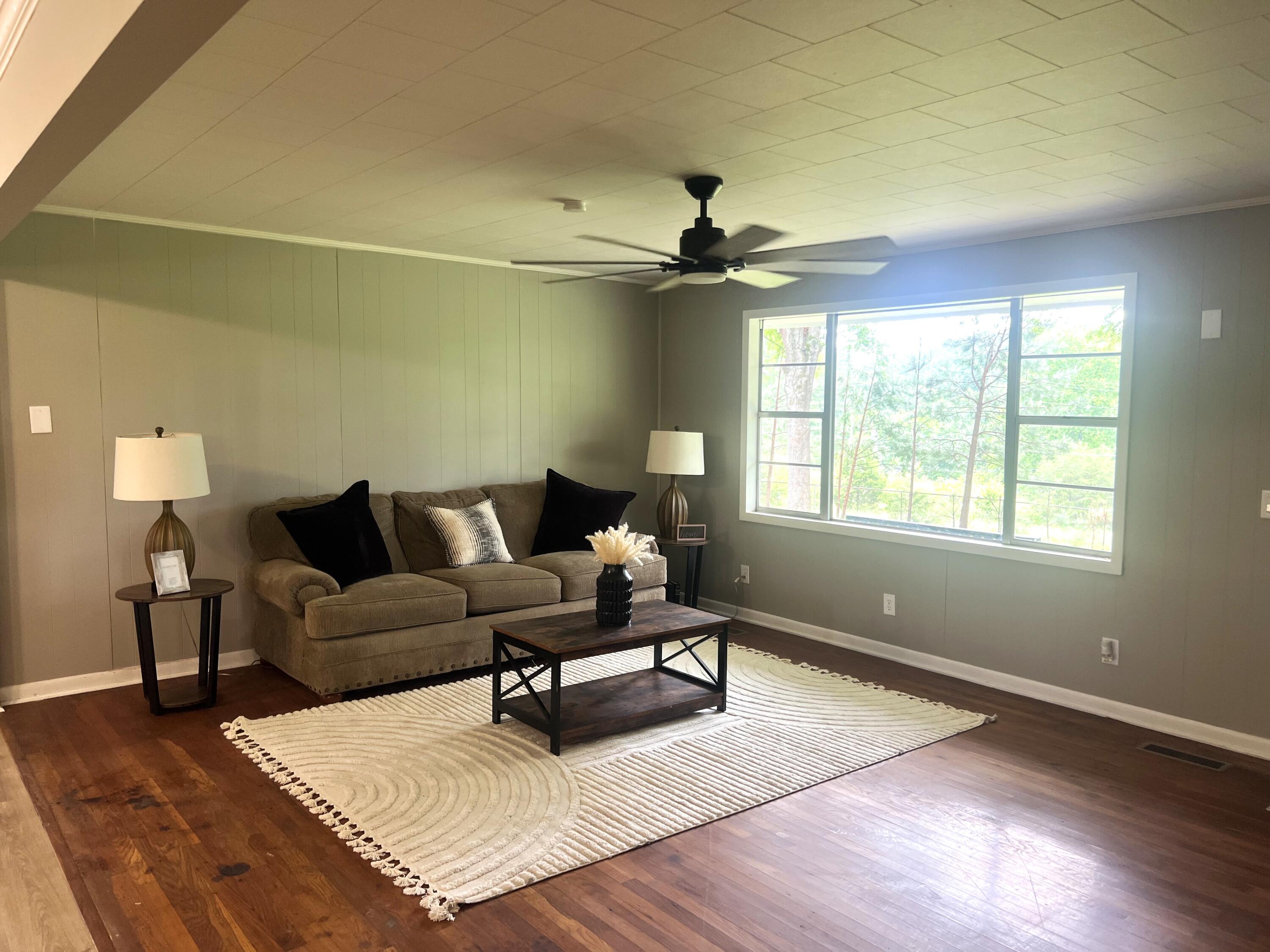 2657 Corinth Road, LaFayette