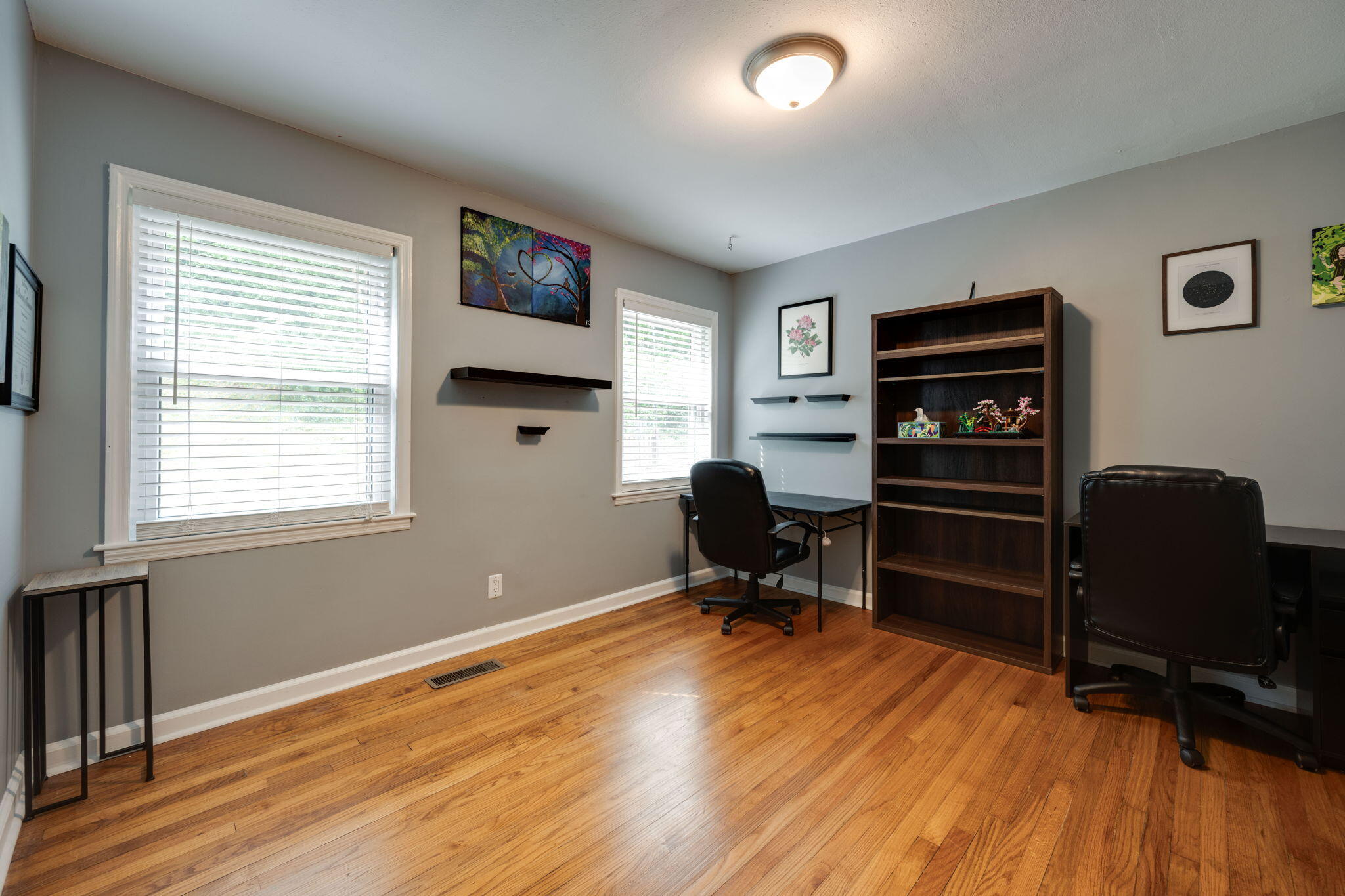 3857 Fairfax Drive