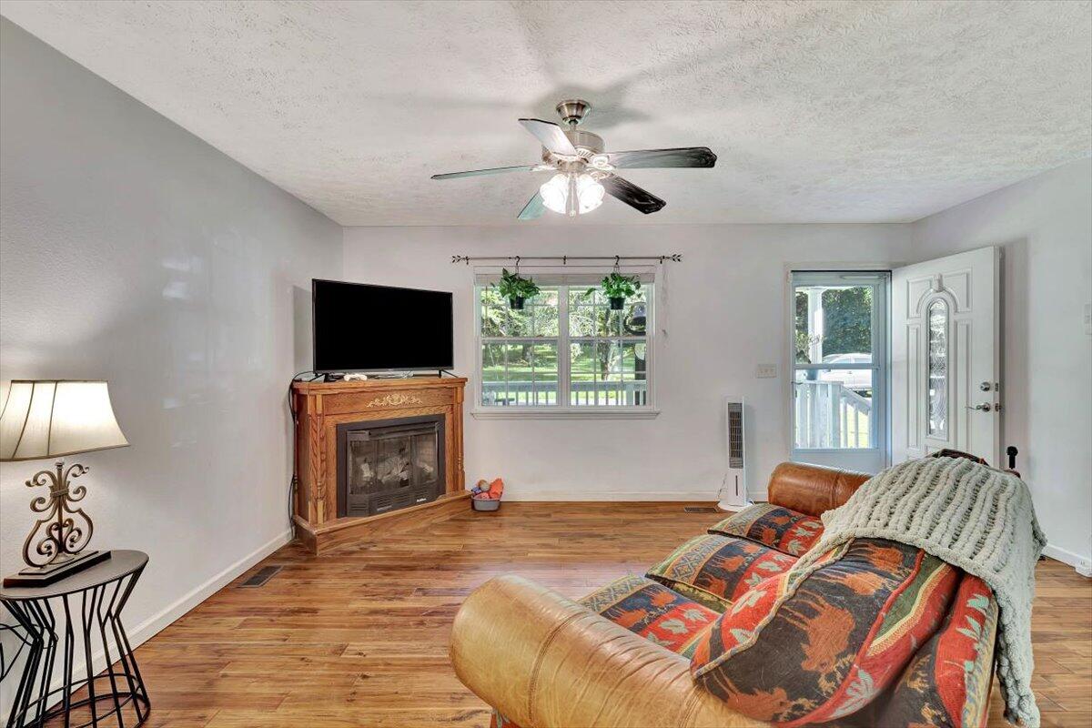145 Hartman Circle