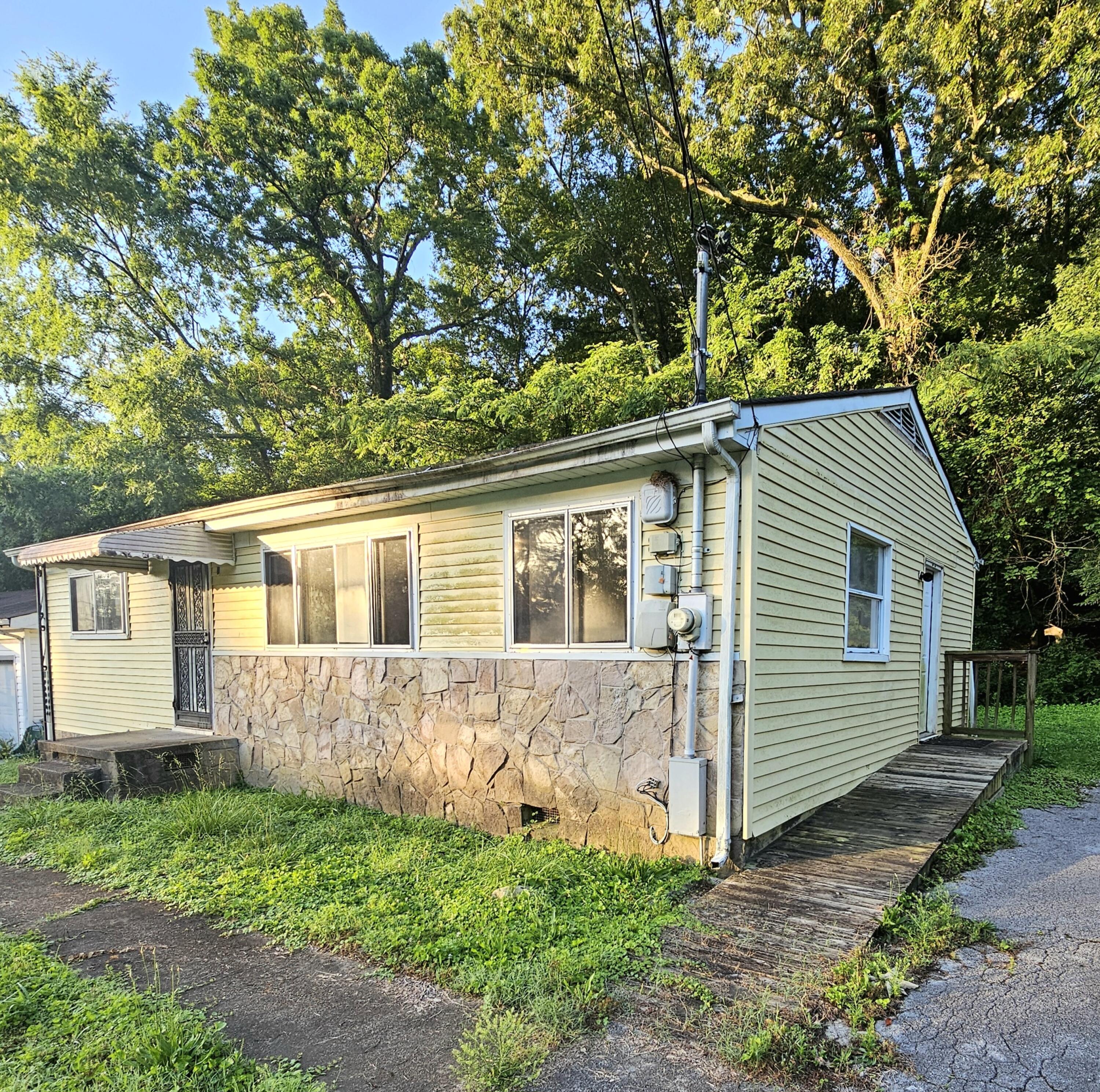 112 Arlington Terrace