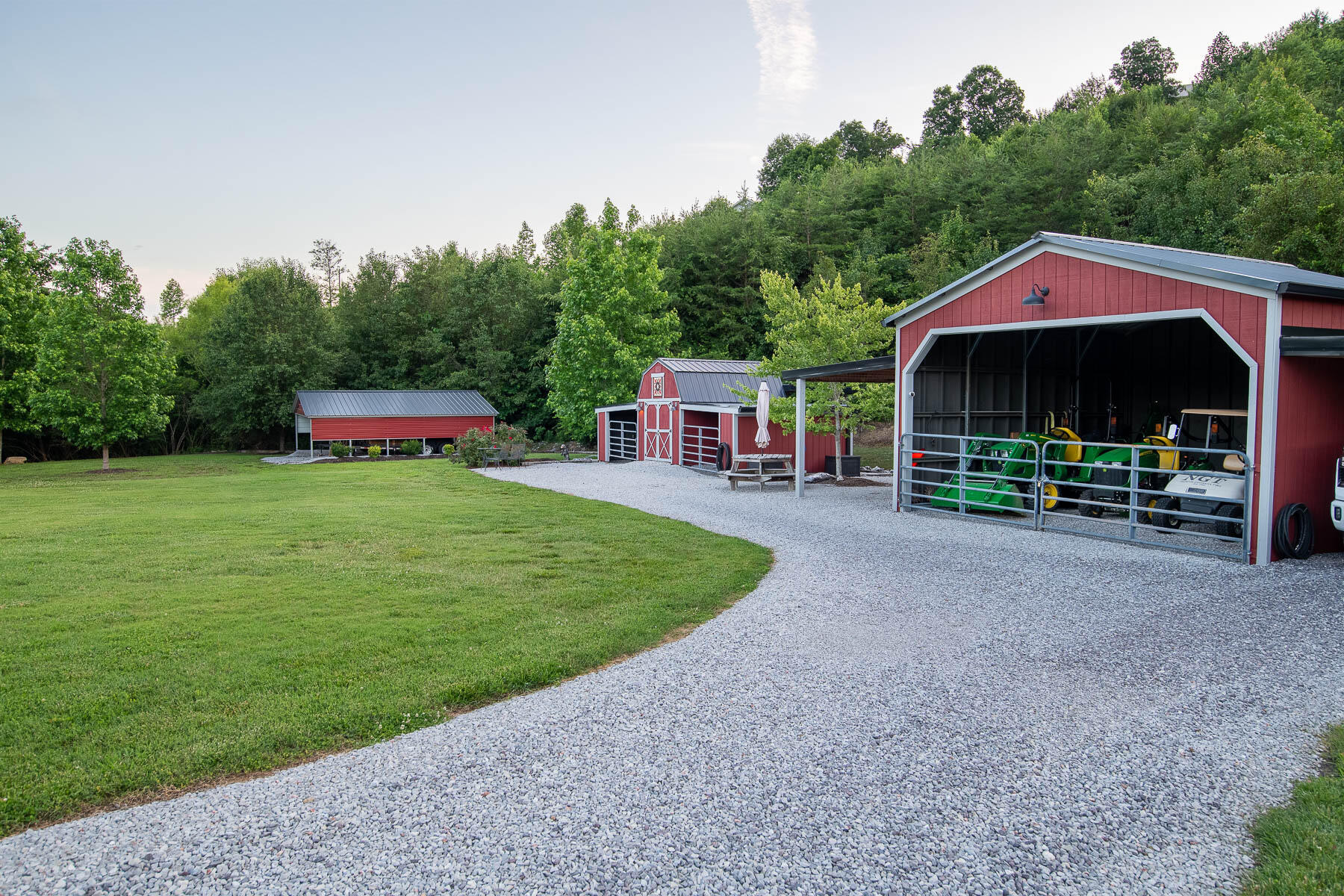 3015 Cherokee Valley Road