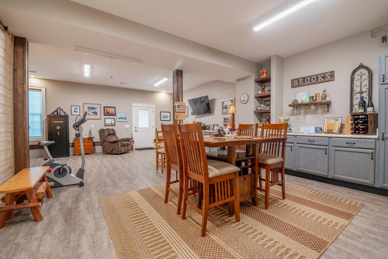 3015 Cherokee Valley Road