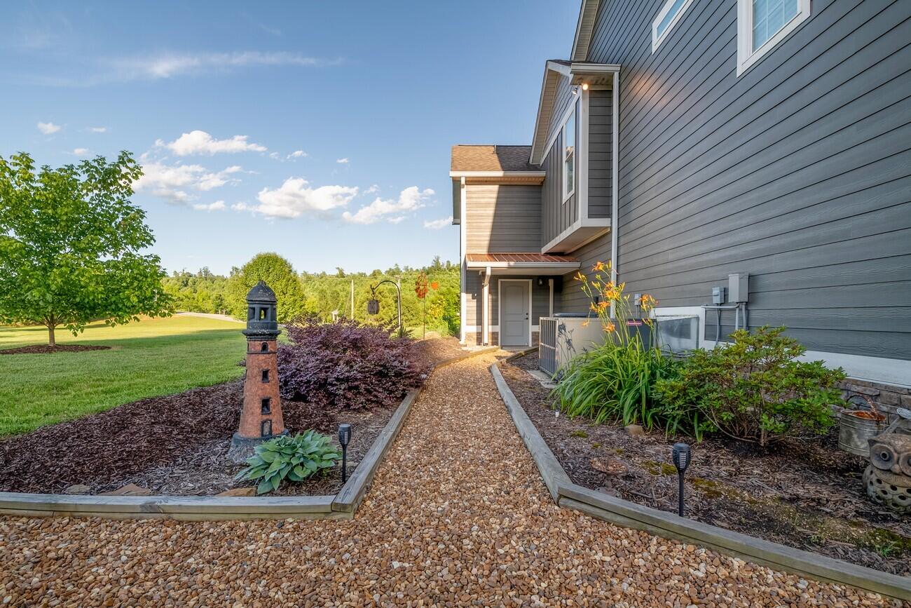 3015 Cherokee Valley Road